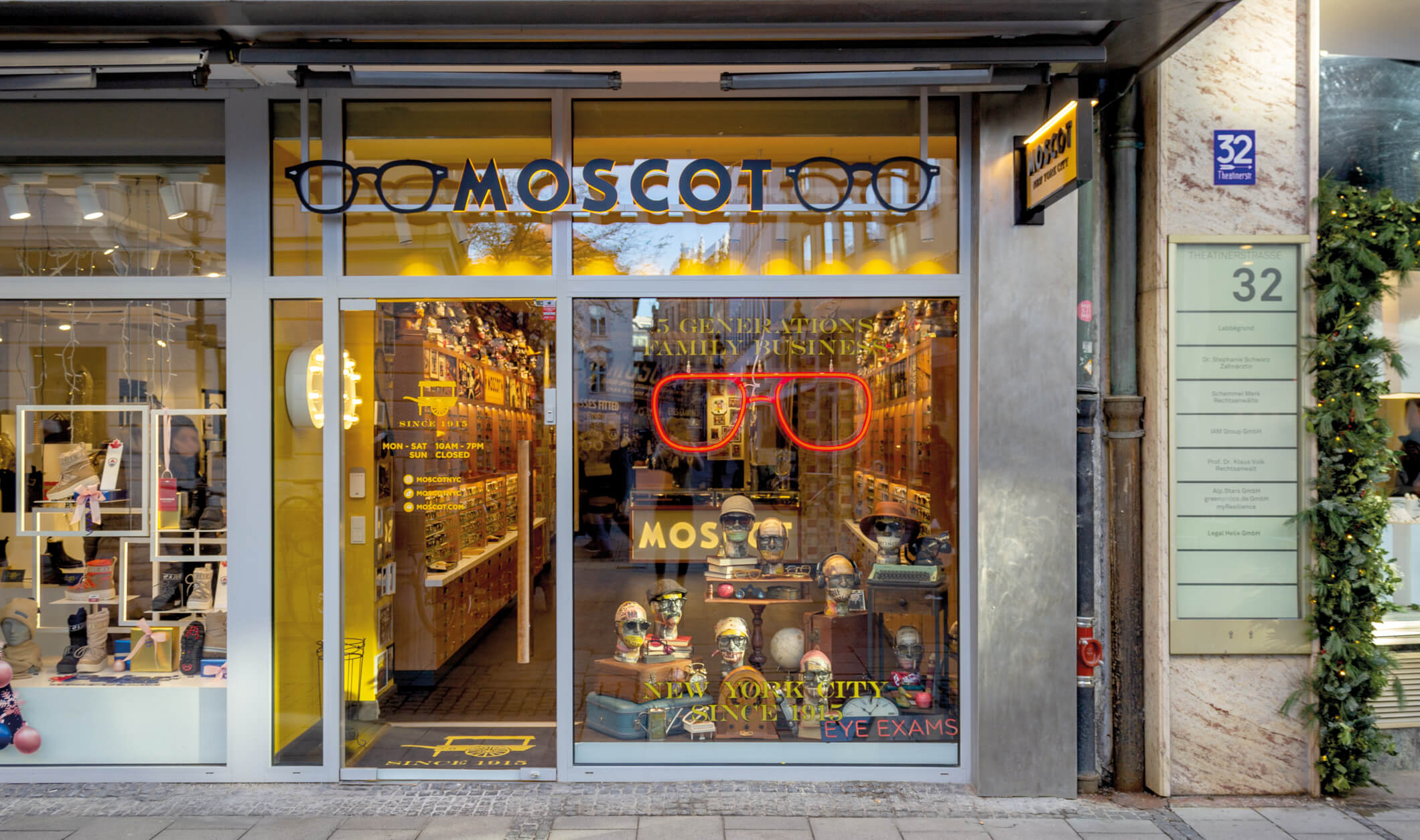 The MOSCOT Munich Shop exterior