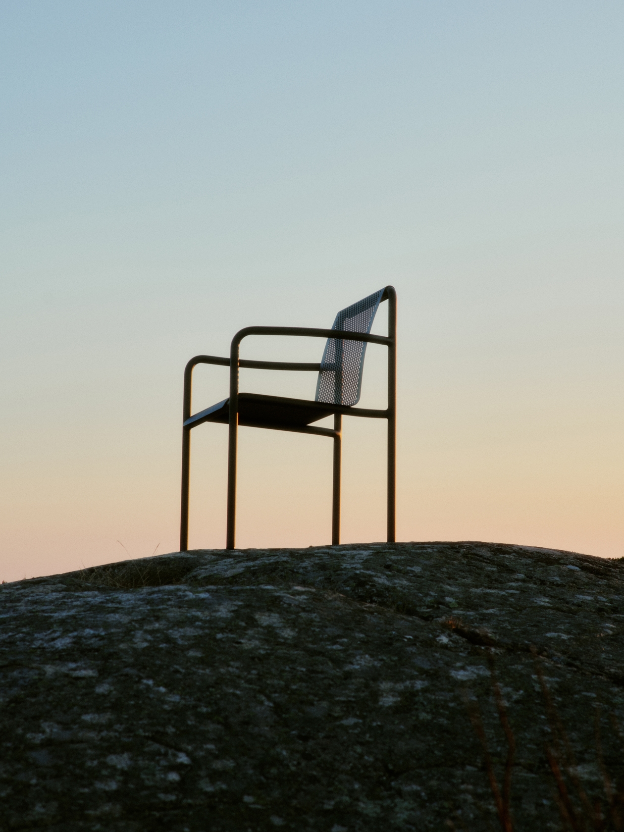 Dapple Chair with Arms