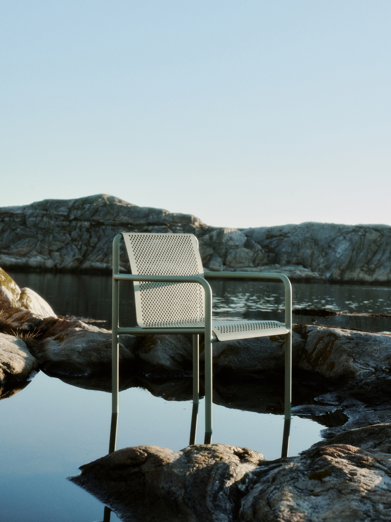 Dapple Chair with Arms