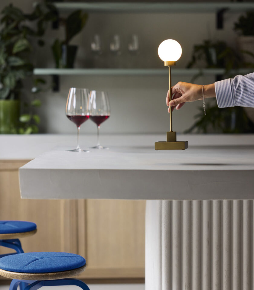Snowball Portable Table Lamp
