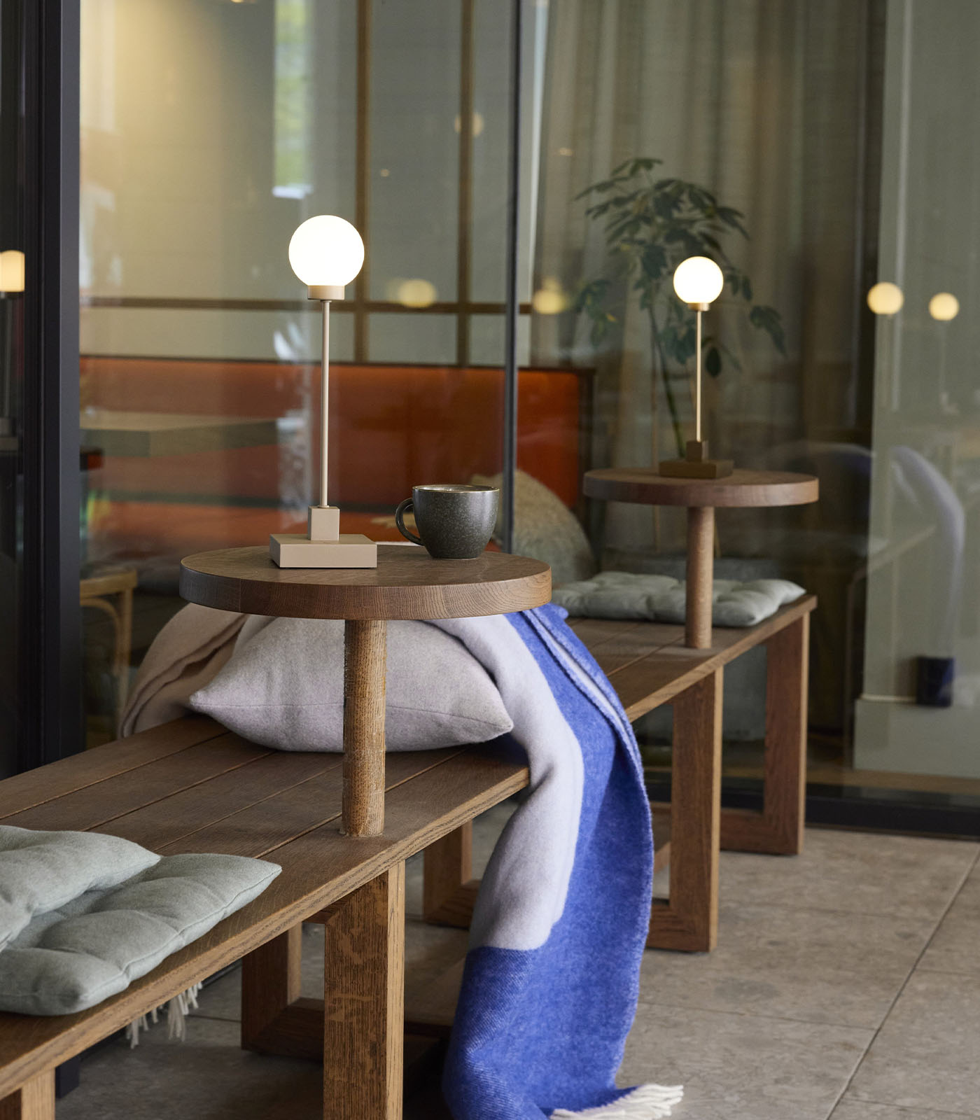 Snowball Portable Table Lamp