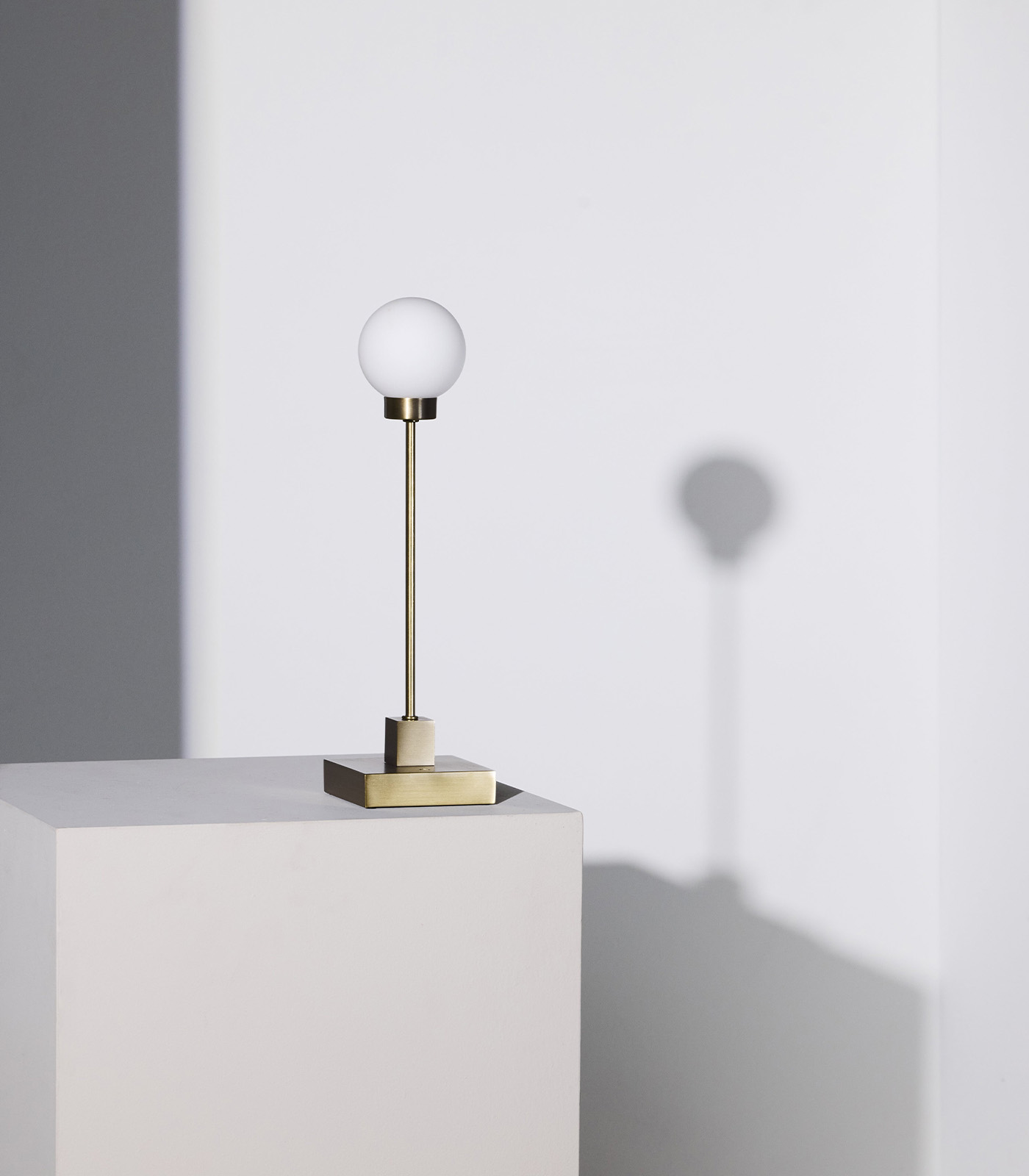 Snowball Portable Table Lamp