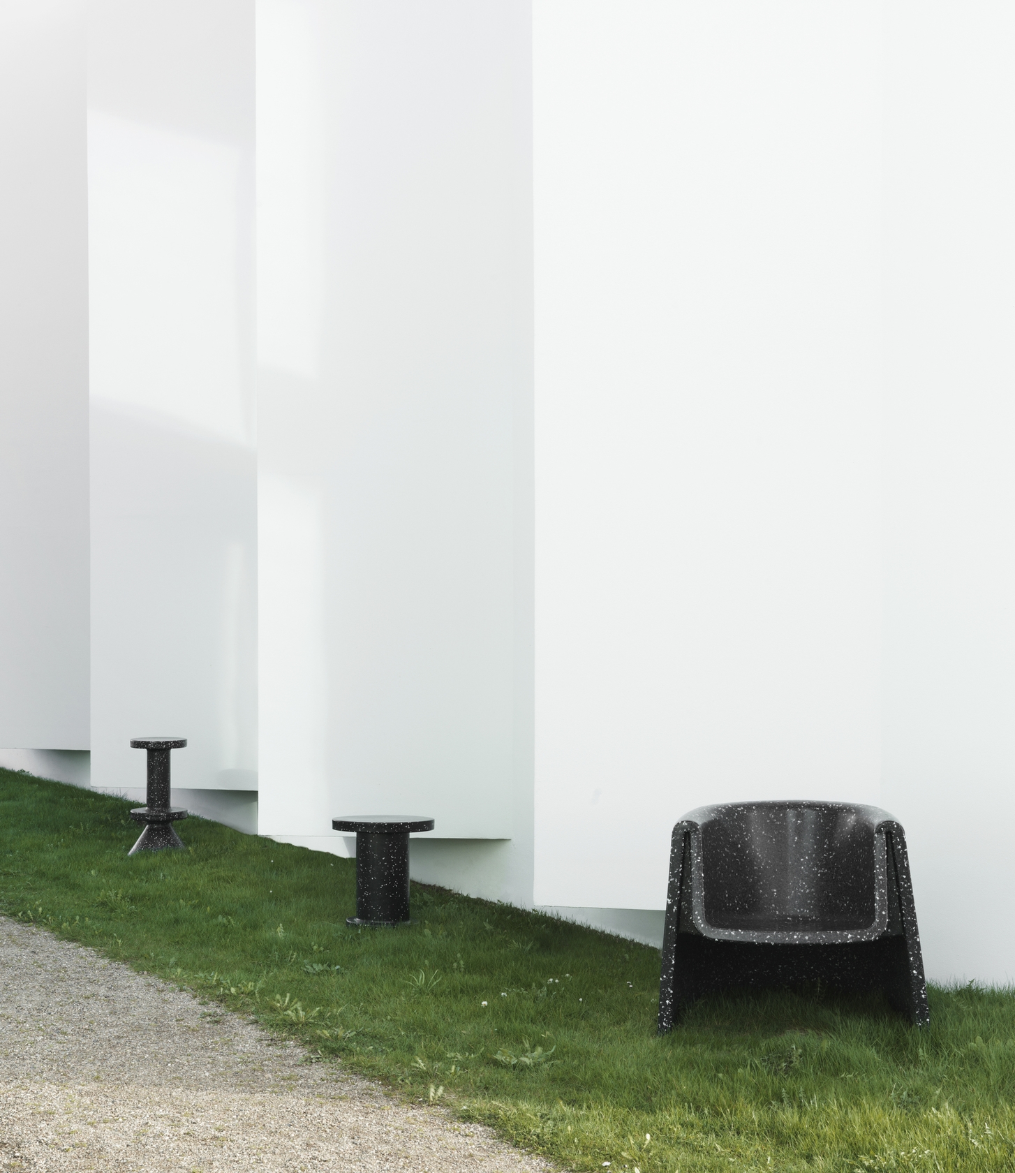 Bit Lounge Chair