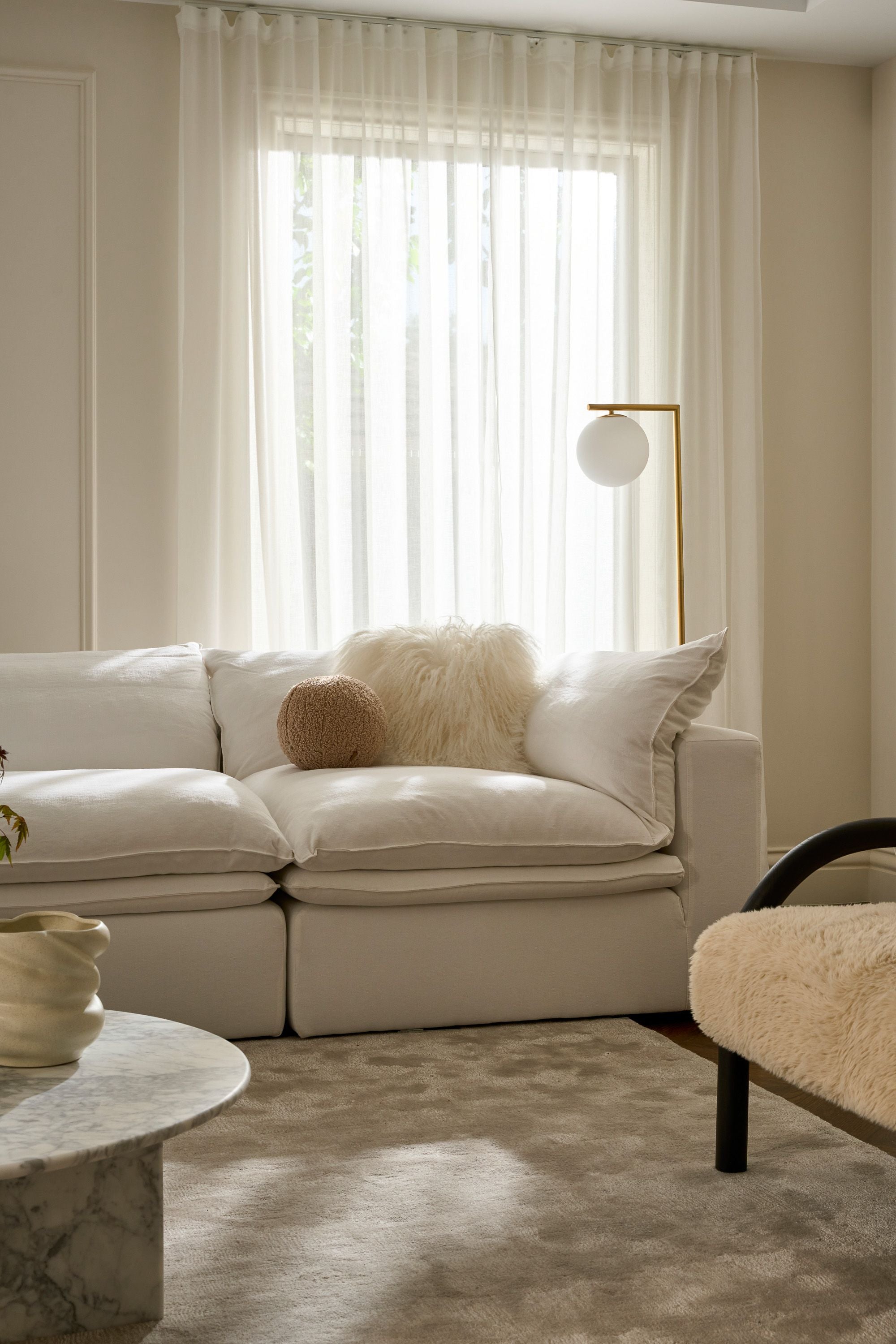 Cloud Sofa - x2 1 Seater Arm / Corner + x2 No Arm - Ivory Linen - Floor Stock