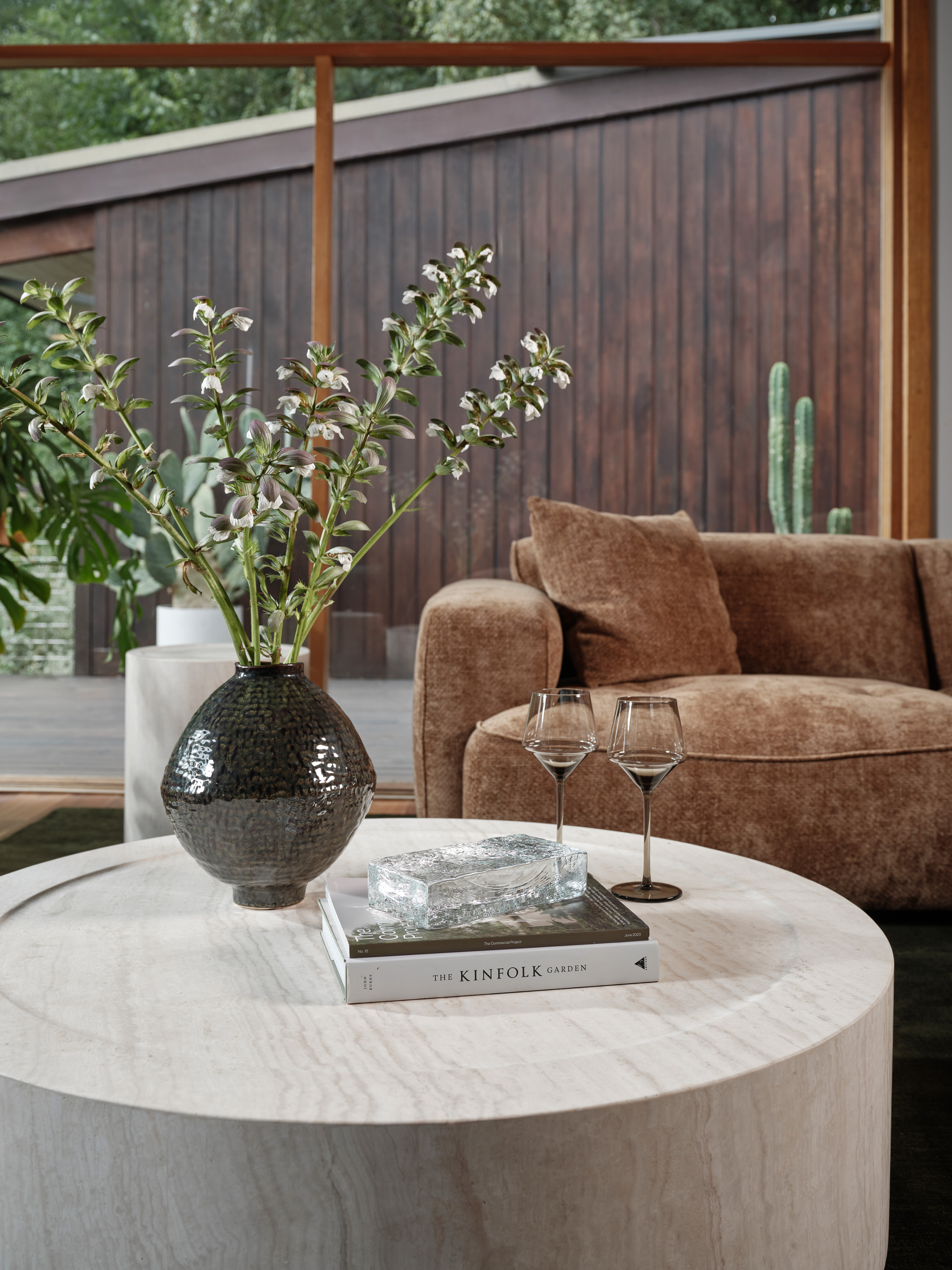Ario Coffee Table