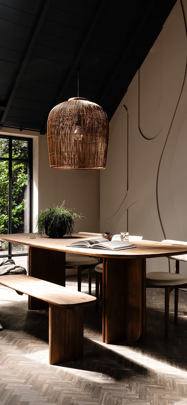 dBodhi Linea Dining Table