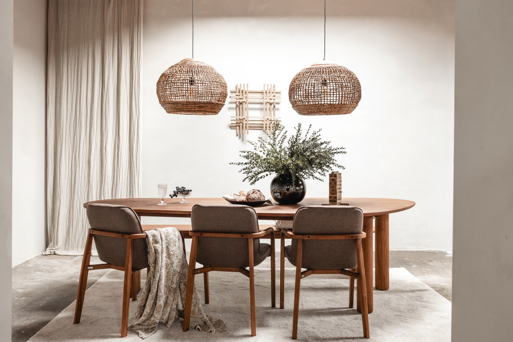 dBodhi Luna Dining Table