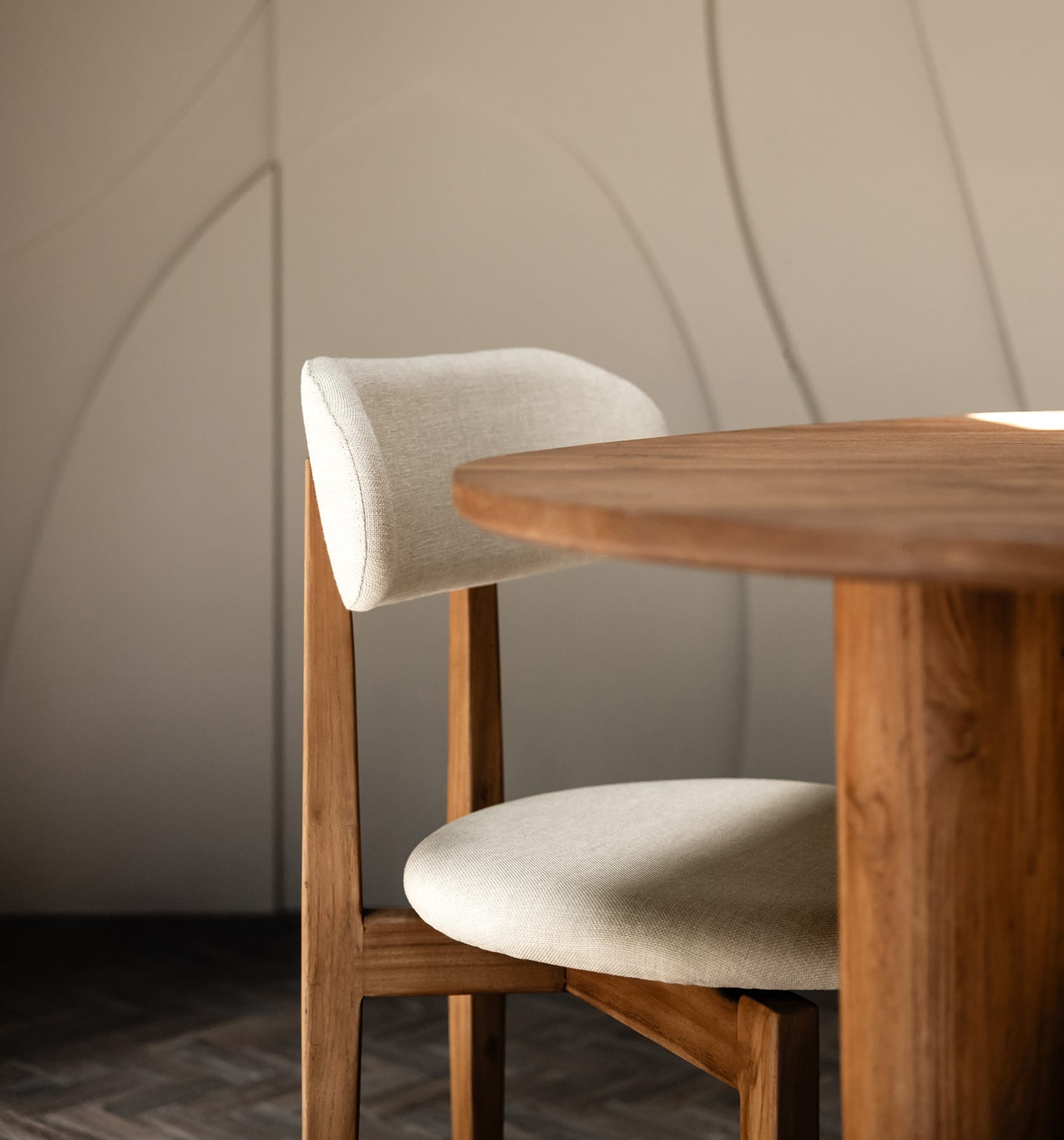 dBodhi Mila Dining Chair