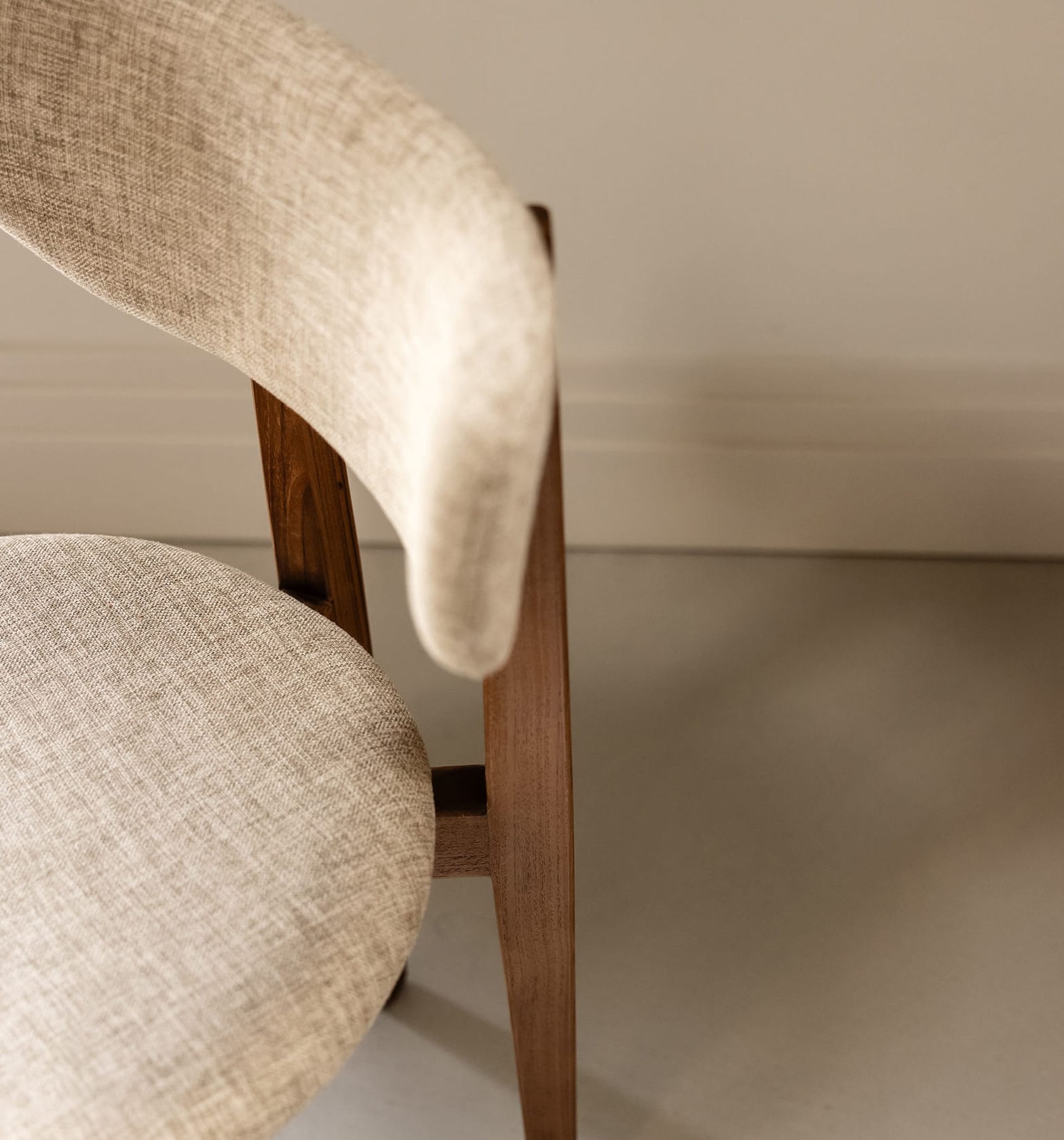 dBodhi Mila Dining Chair