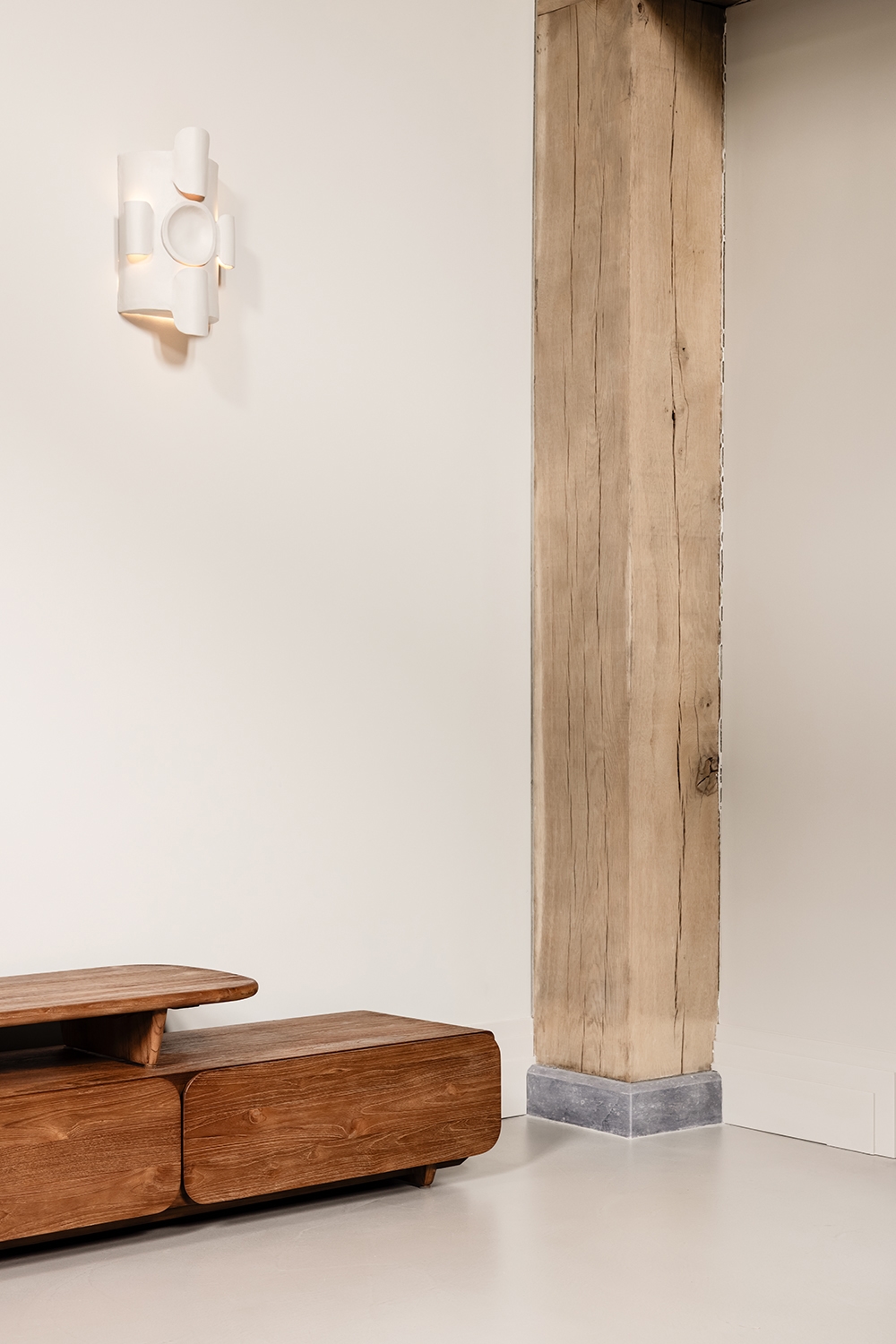 dBodhi Tess TV Dresser - 2 Drawers