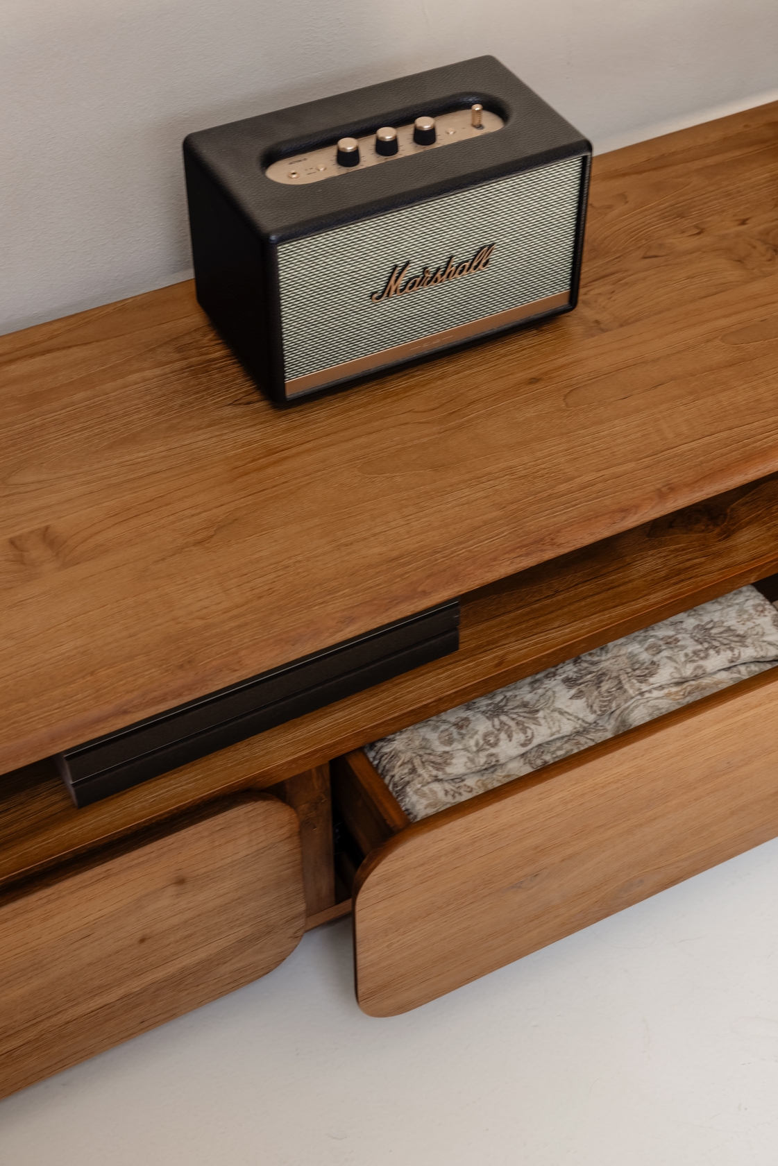 dBodhi Tess TV Dresser - 2 Drawers