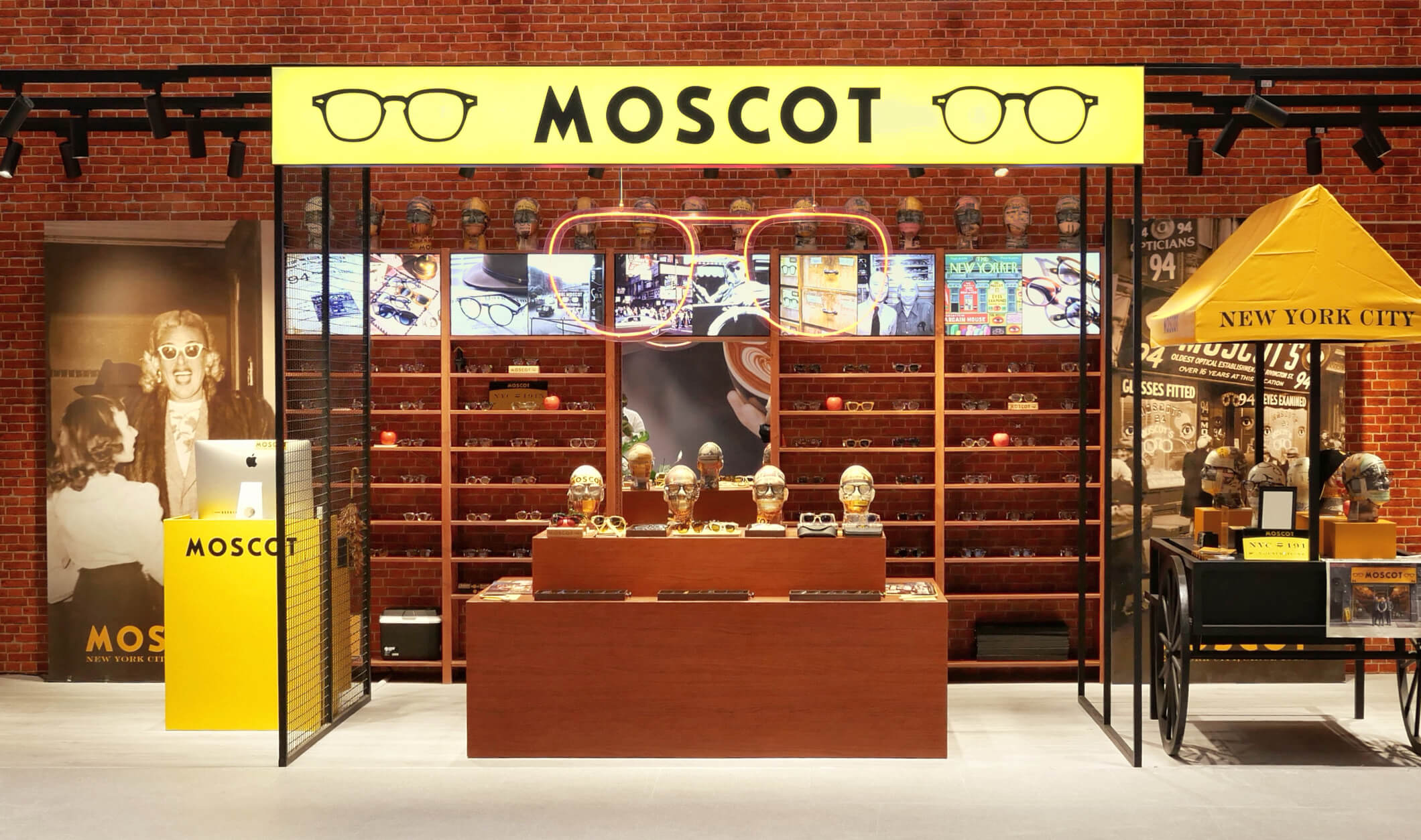 The MOSCOT POP UP SHOP at BANGKOK Shop exterior