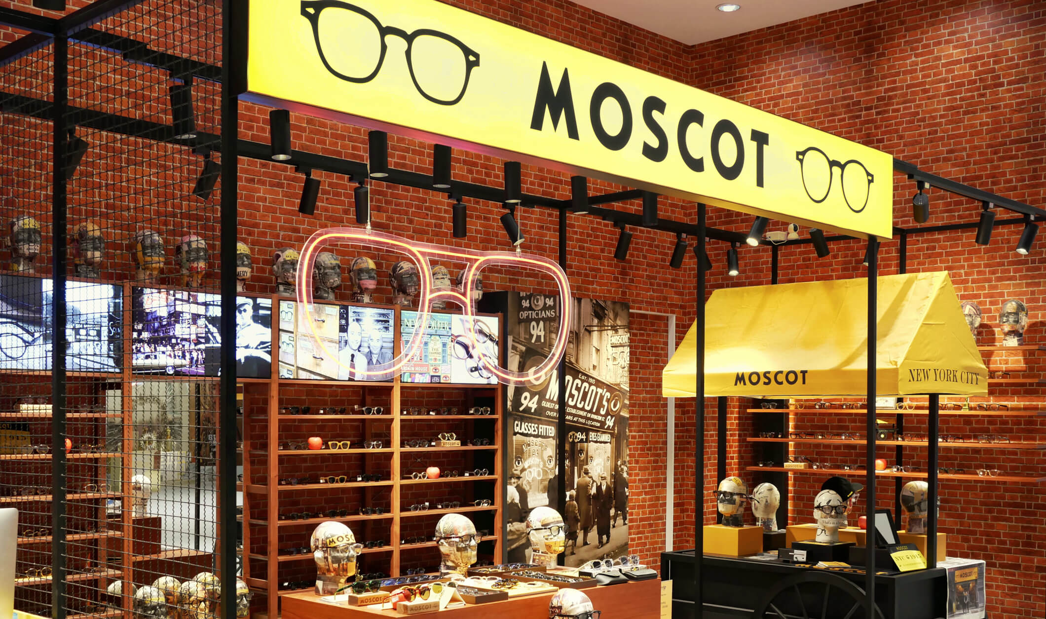 The MOSCOT POP UP SHOP at BANGKOK Shop exterior