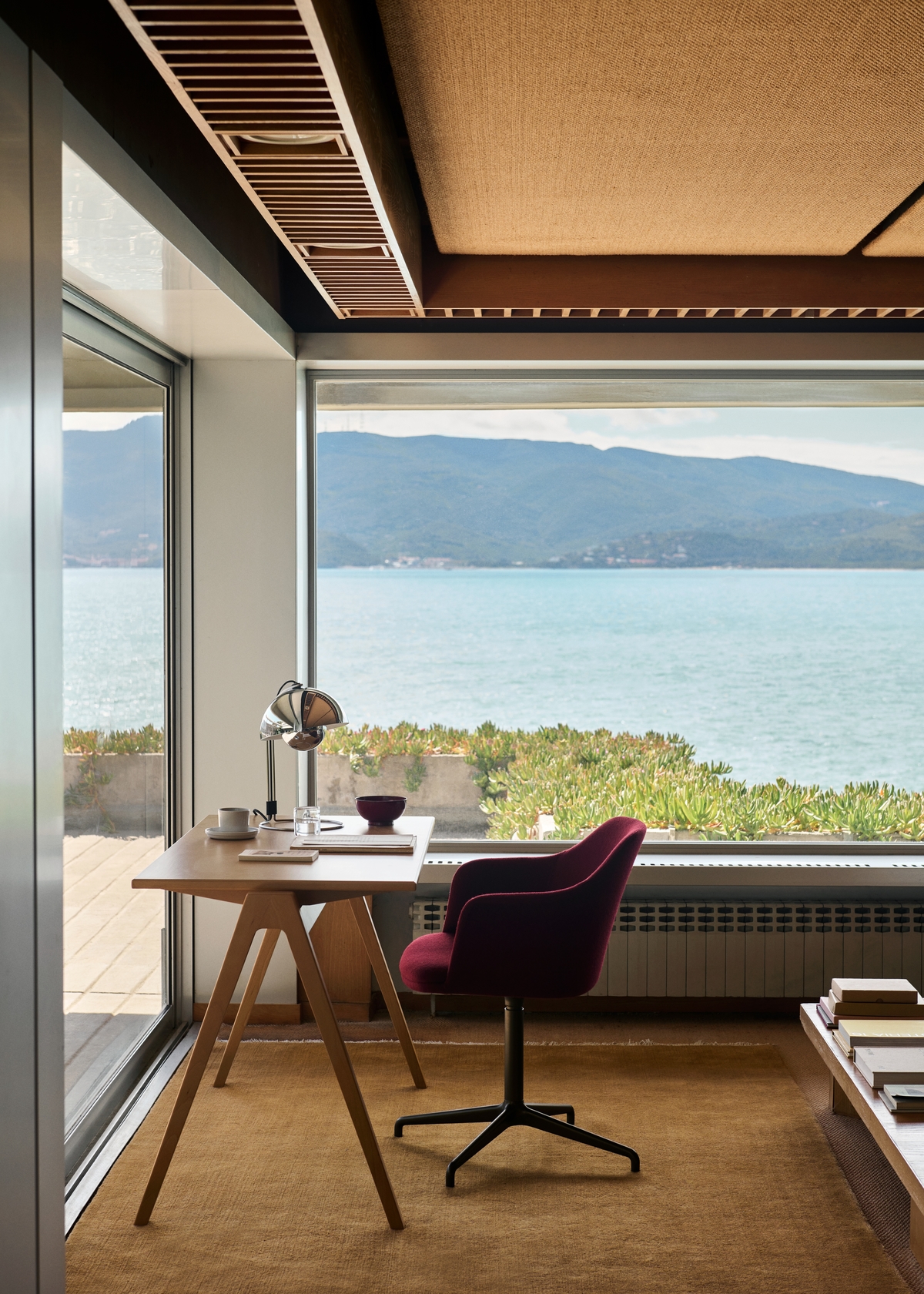 Flowerpot Table Lamp VP4