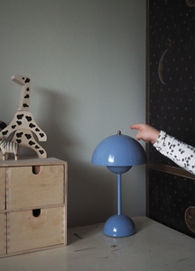 Flowerpot Table Lamp VP9