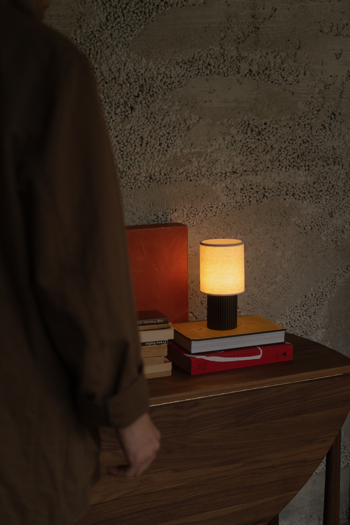 Manhattan Portable Lamp