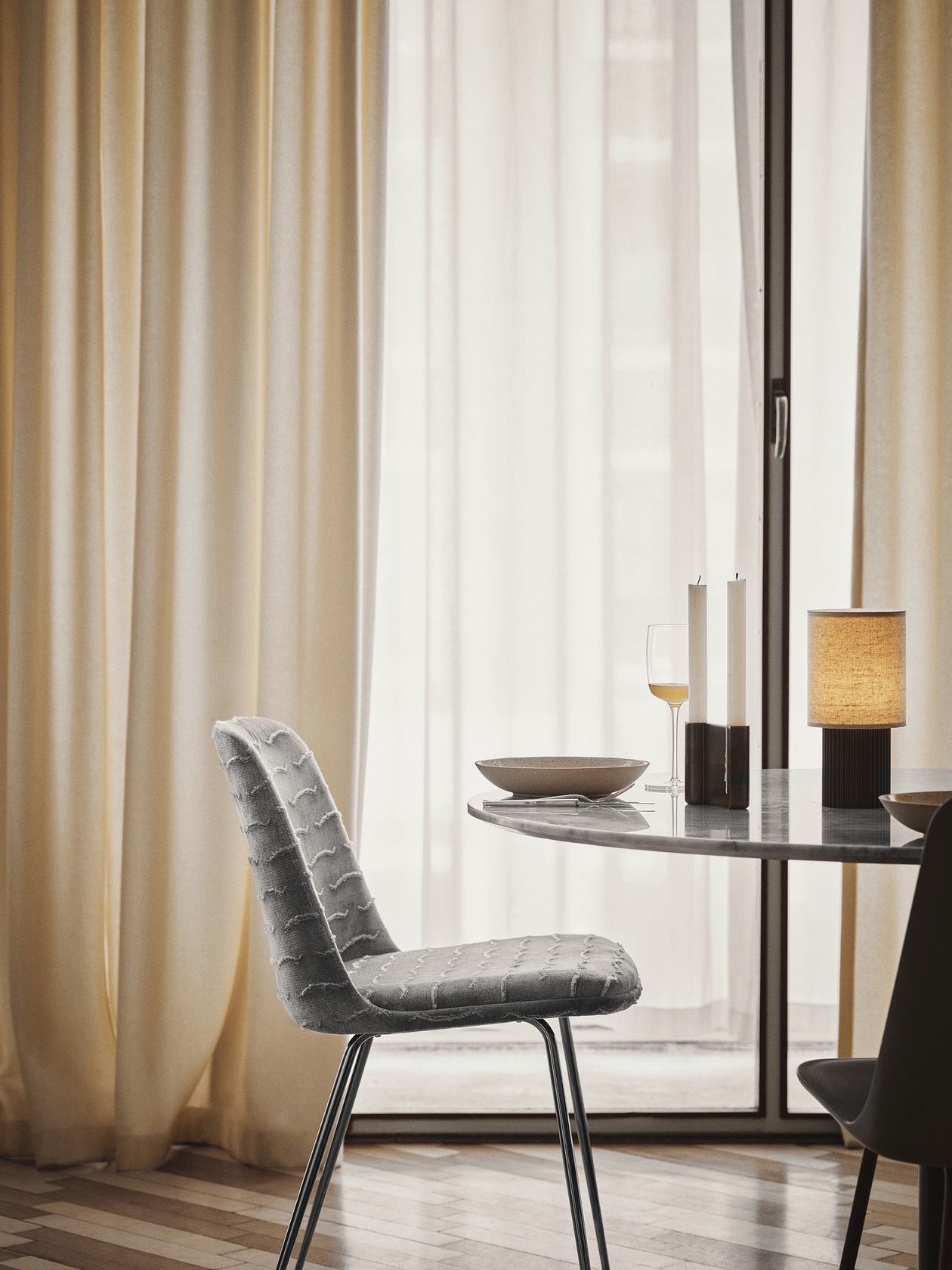 Manhattan Portable Lamp