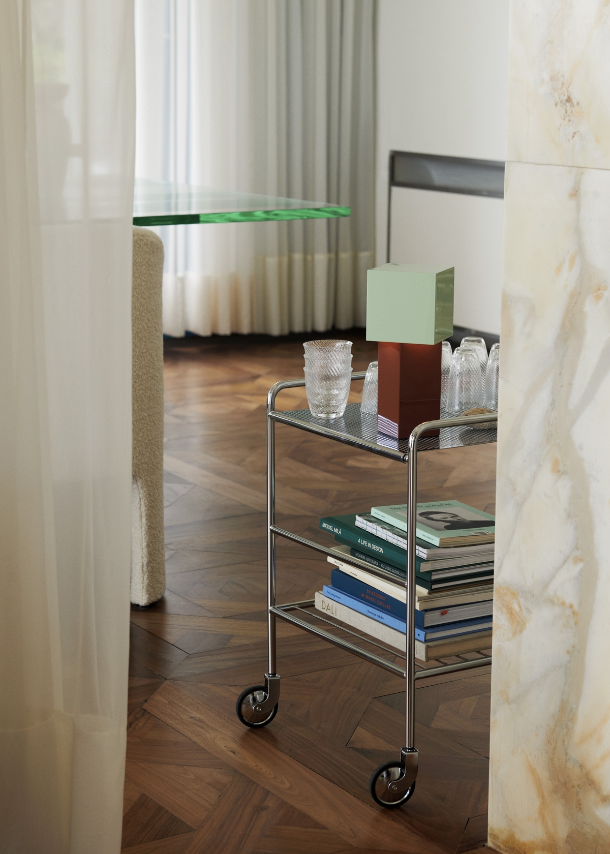 Pivot Port Lamp ATD7