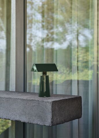 Caret Portable Lamp MF1