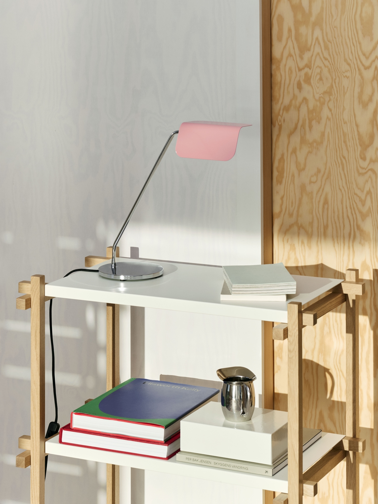 Apex Desk Lamp