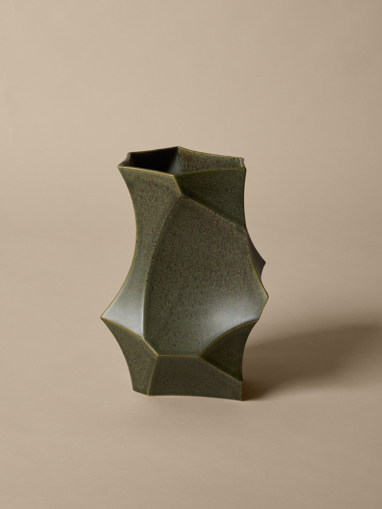 Cueva Small Vase
