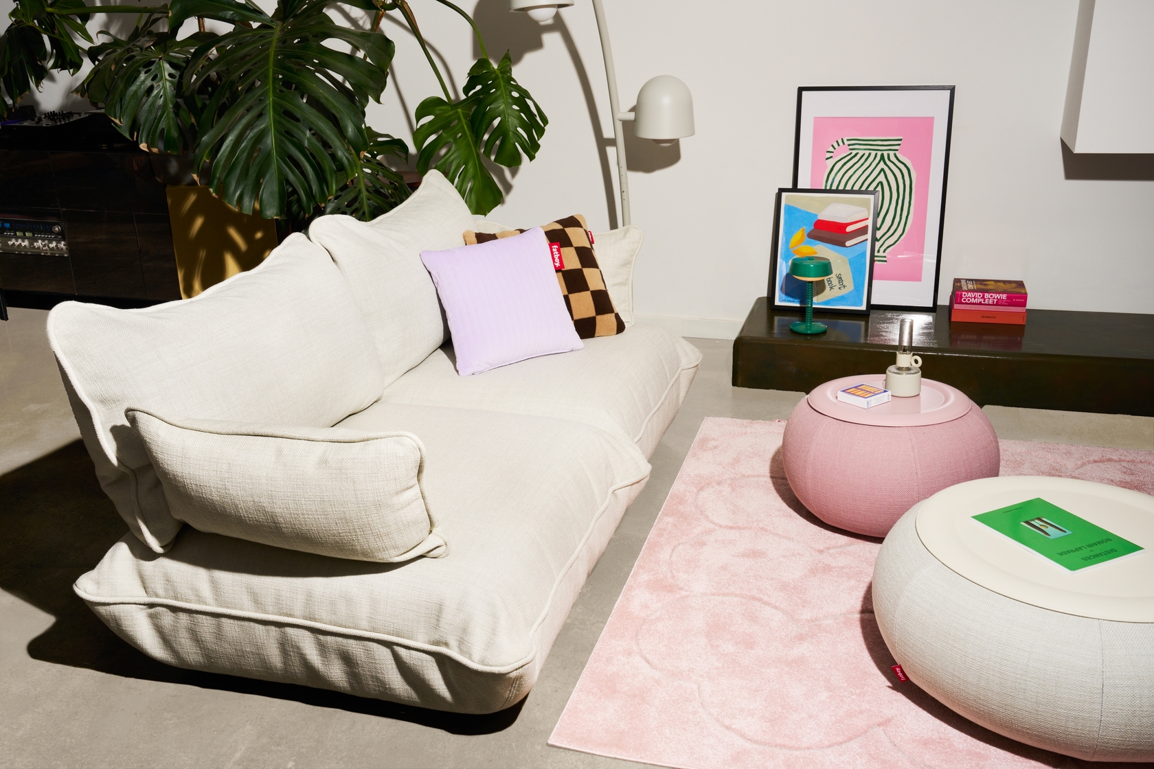 Dumpty Outdoor Coffee Table