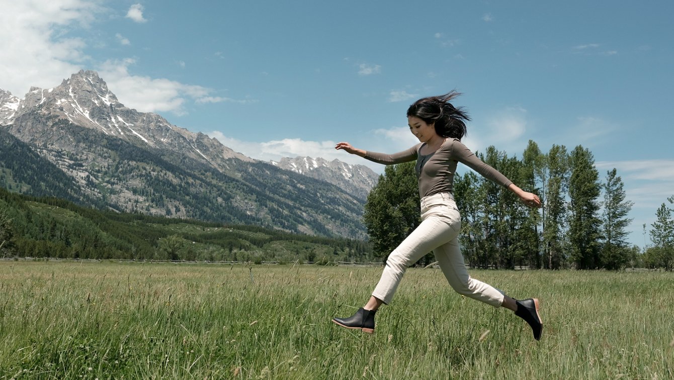 Nisolo Eva Everyday Chelsea Boot British Tan