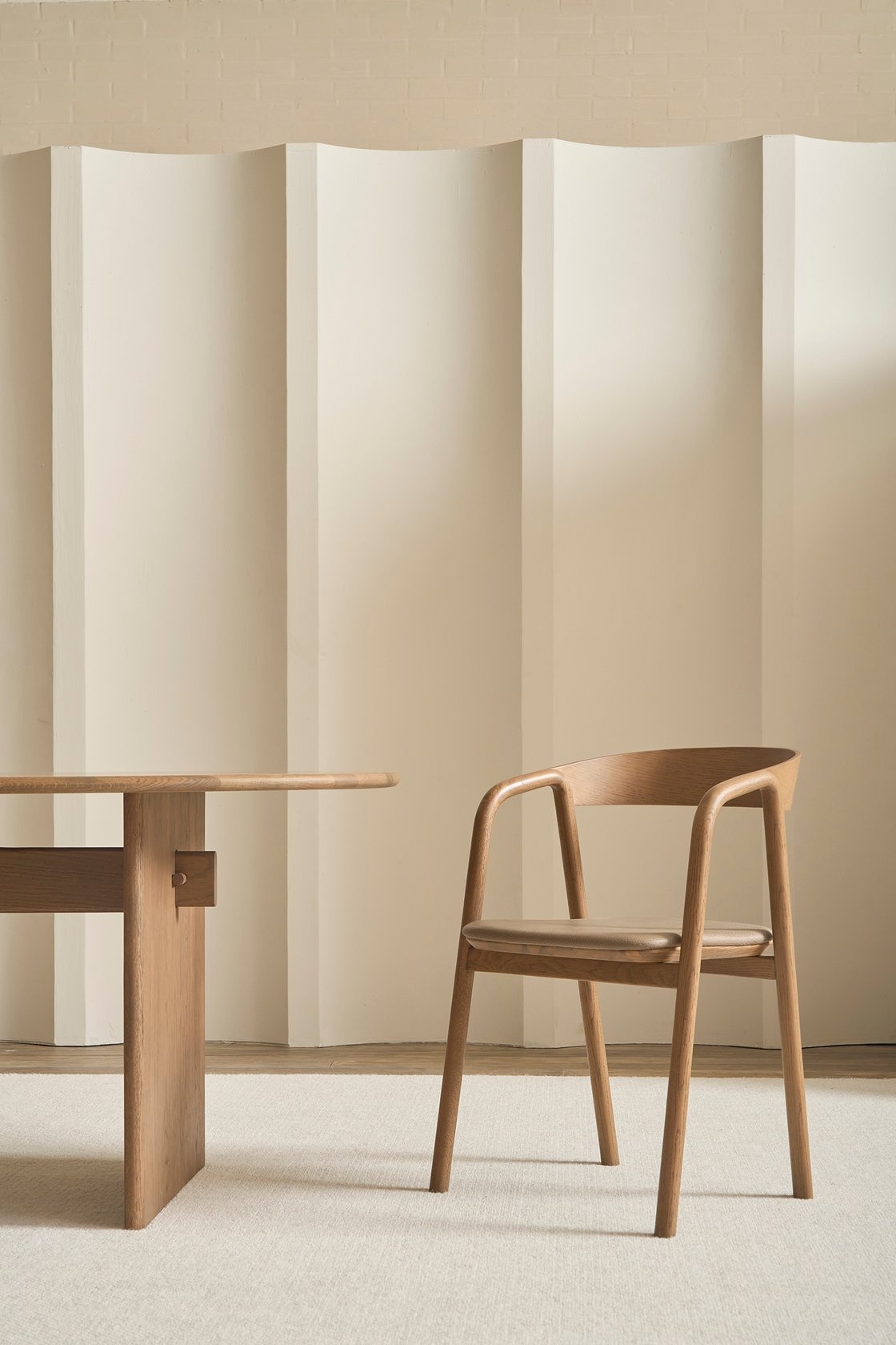 Inlay Dining Chair - Black Oak - Set of 4 - Floor Stock