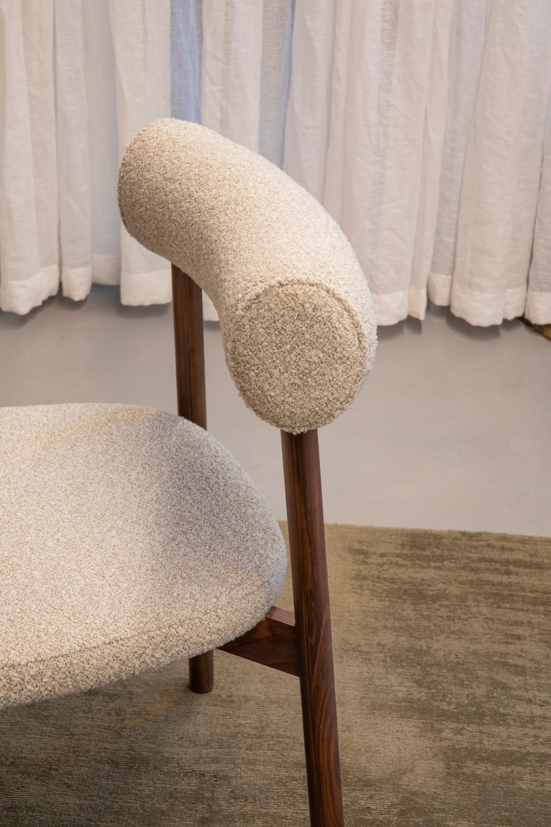 Orsen Dining Chair - Cream Boucle - White Oak - Set of 6 - Floor Stock