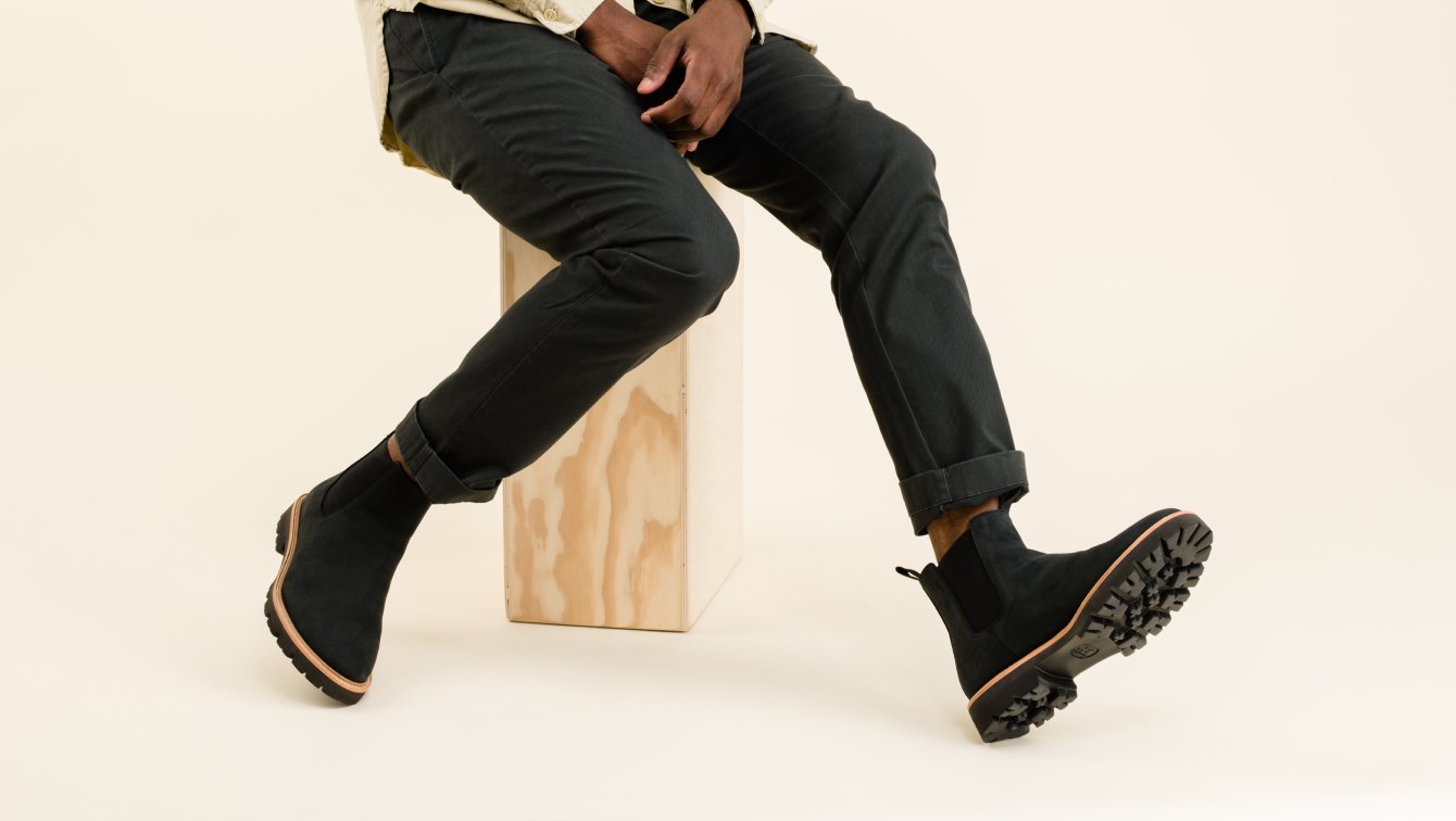 Nisolo Go-To Chelsea Boot 2.0 Umber Brown Suede