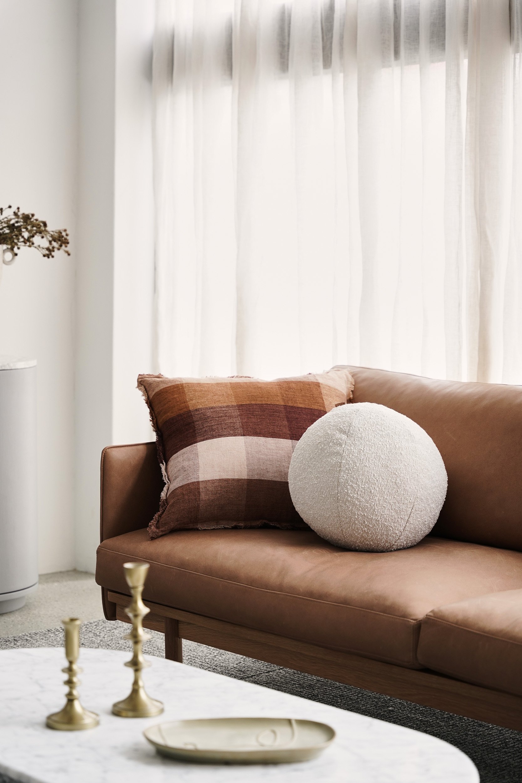 Pensive 3 Seater Sofa - Canyon-Montana 3031 - Light Oak - Floor Stock