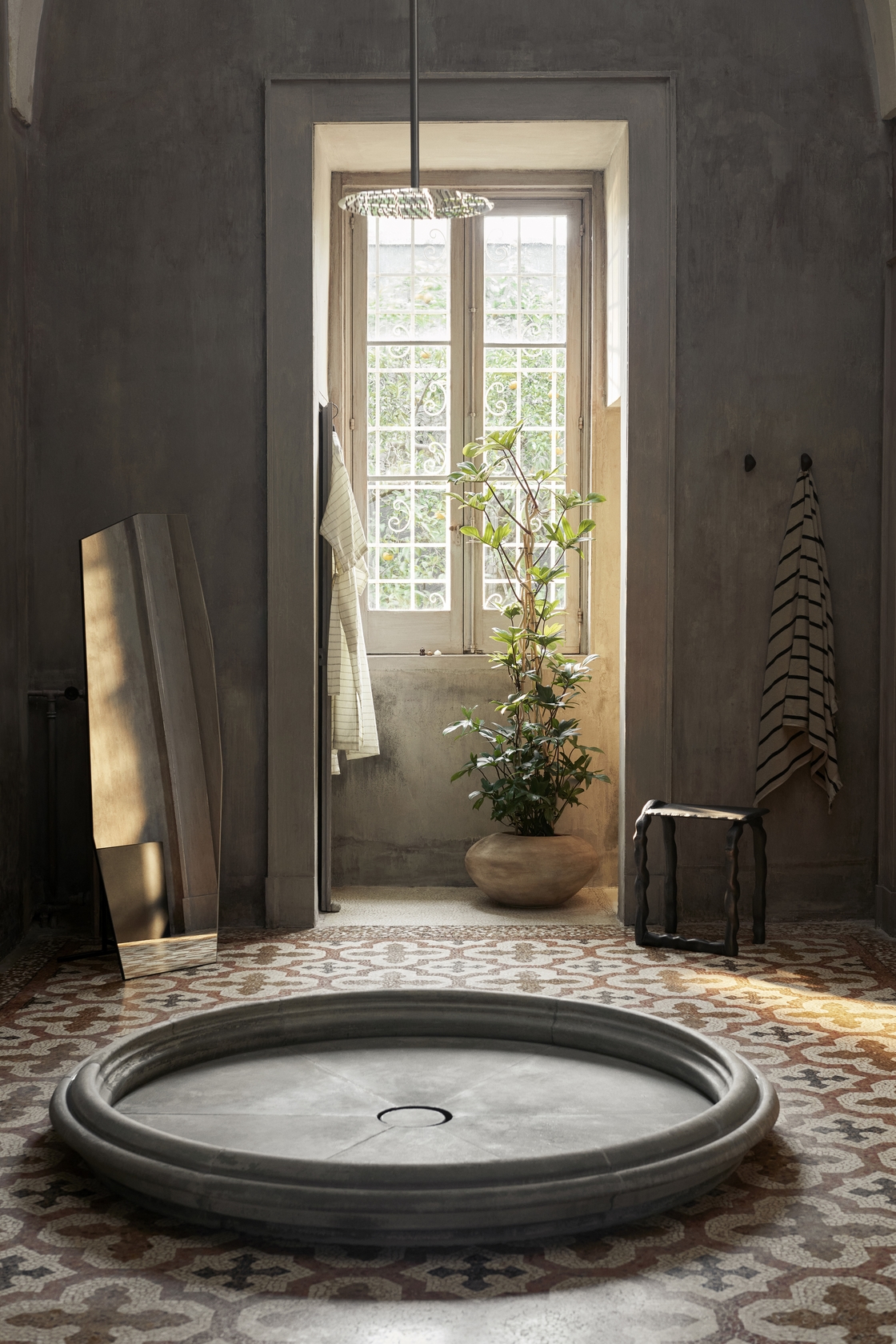 Shard Free Standing Mirror