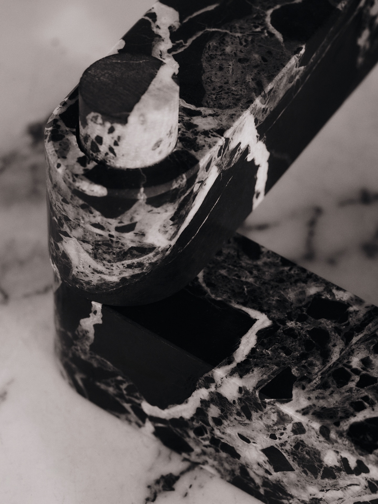 Newel Modular Candle Holder - Set of 4