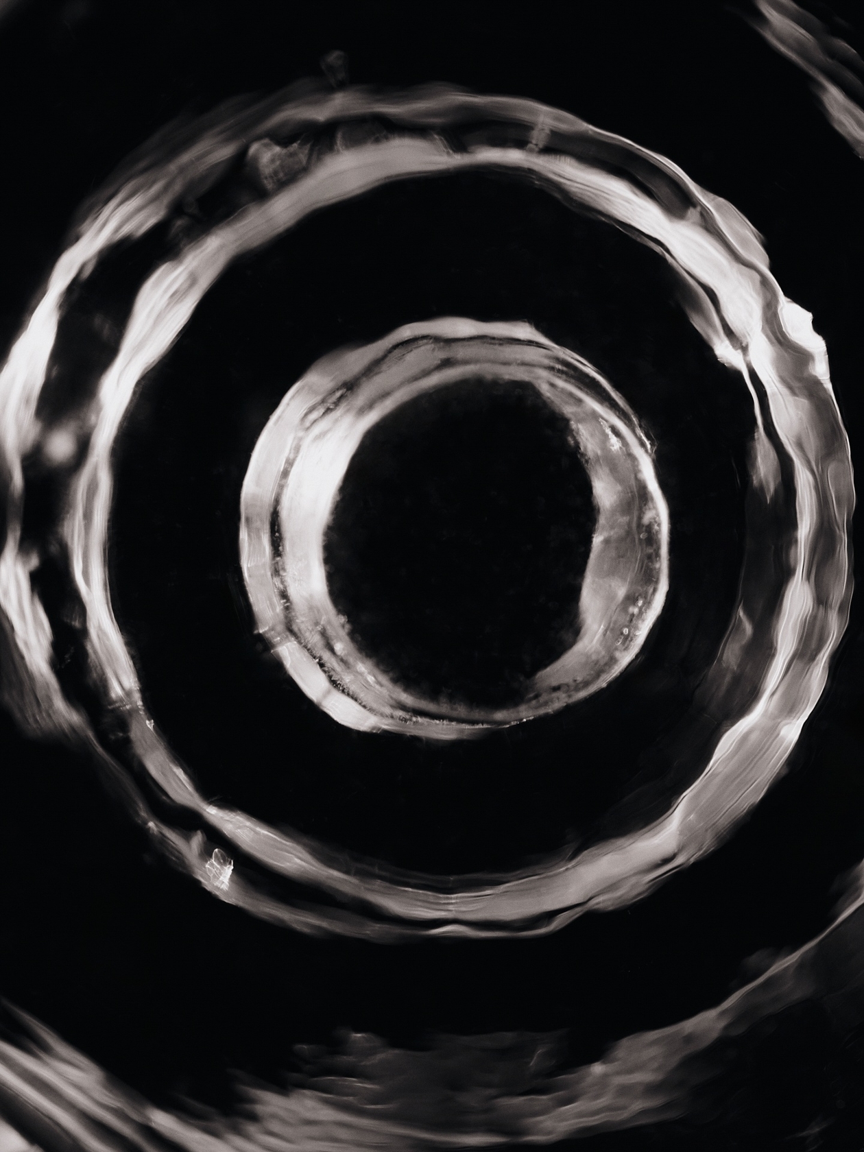 Gradia Round Candle Holder