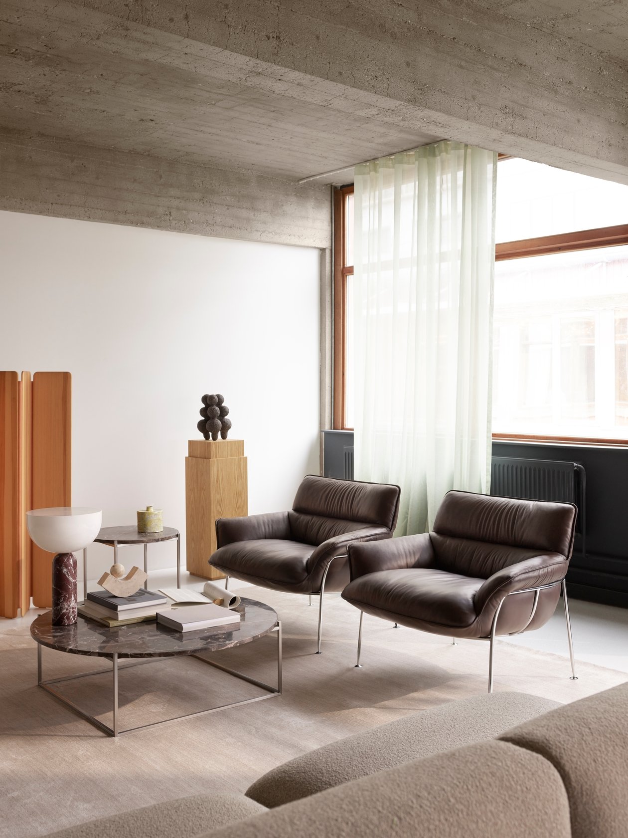 Circle Side Table - Nero Marquina Marble - Floor Stock