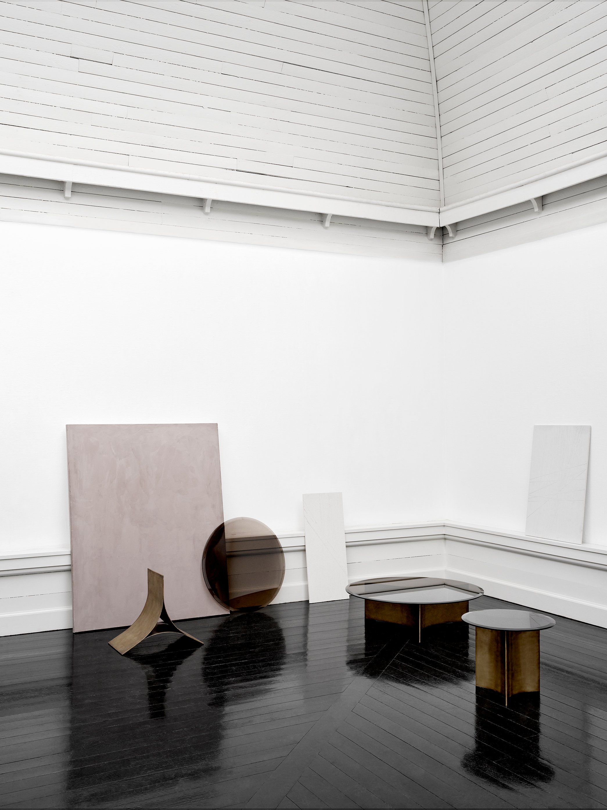 Arc Table - 1000mm - Black - Floor Stock