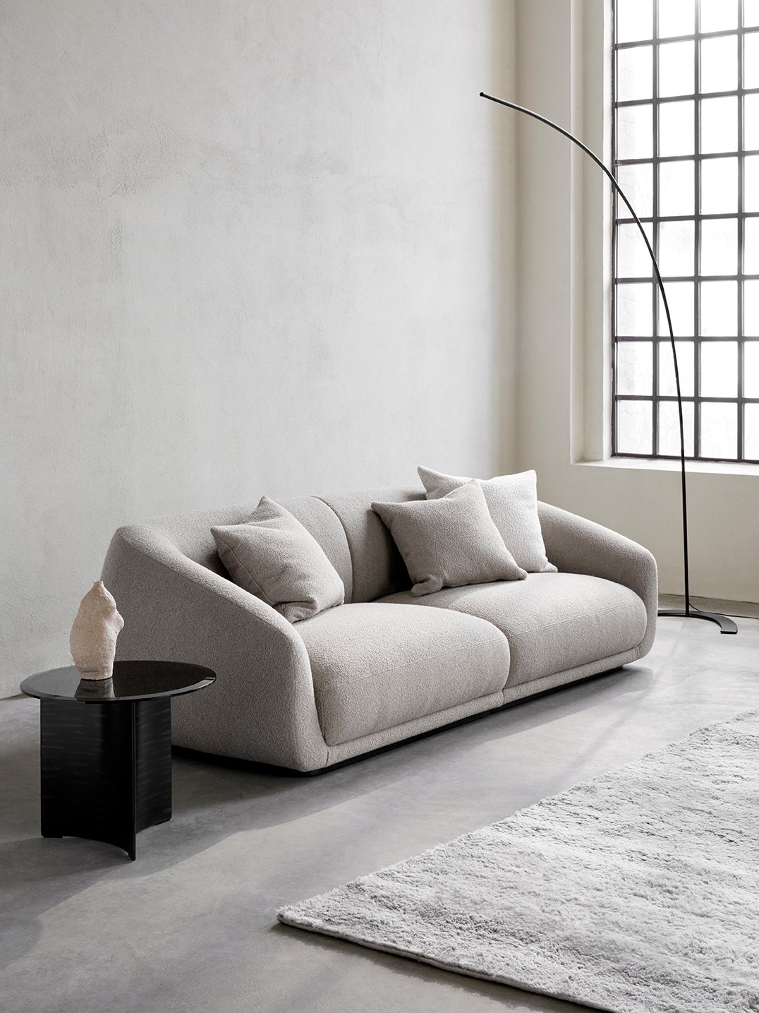 Arc Table - 1000mm - Black - Floor Stock