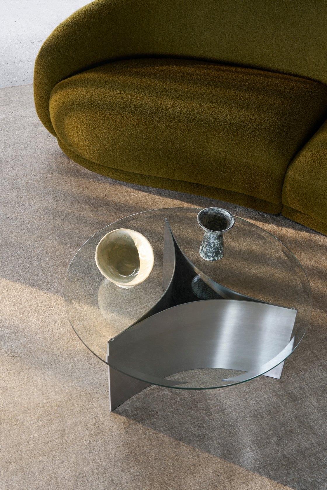 Arc Table - 1000mm - Black - Floor Stock