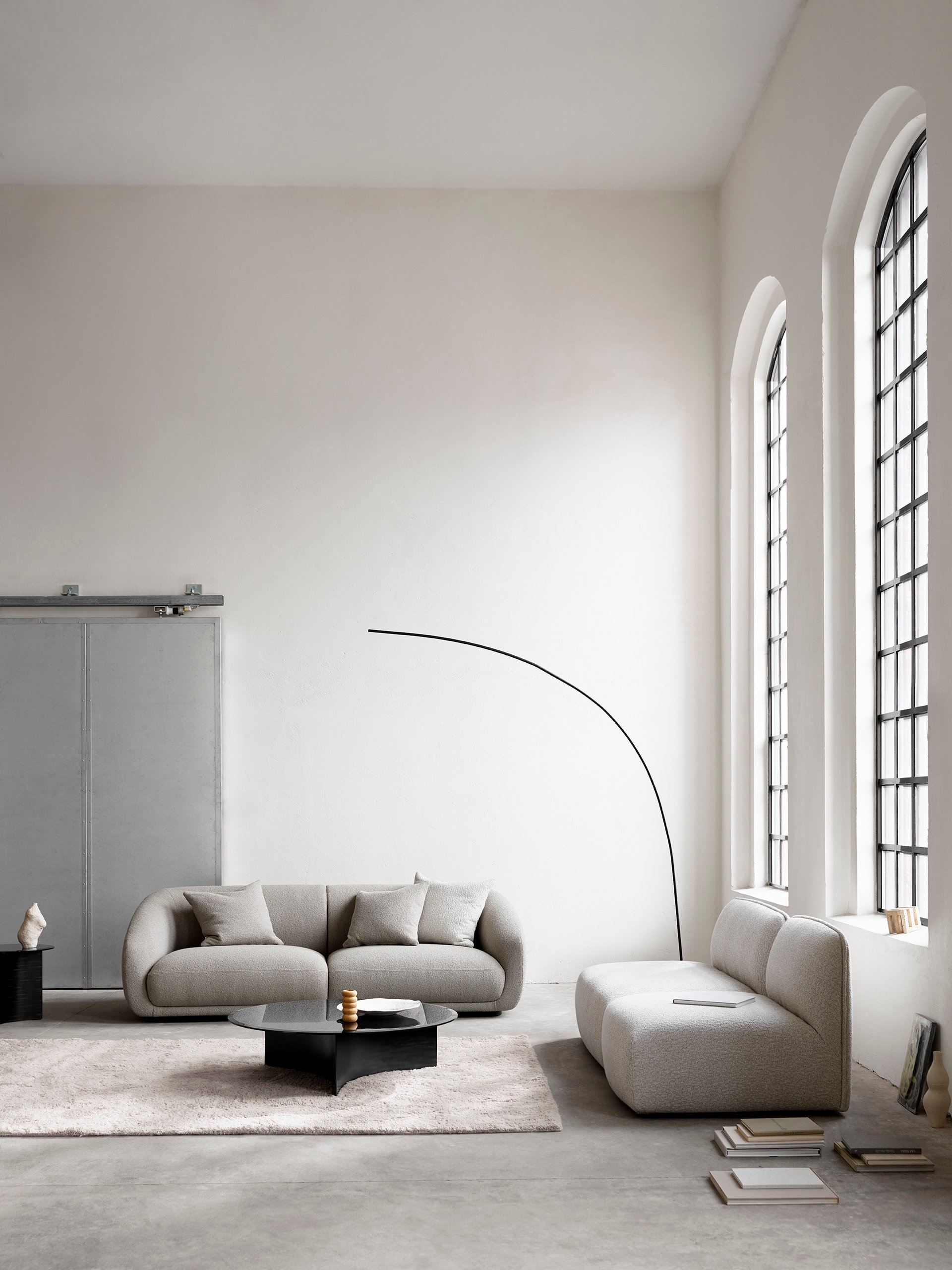 Arc Table - 750mm - Black - Floor Stock