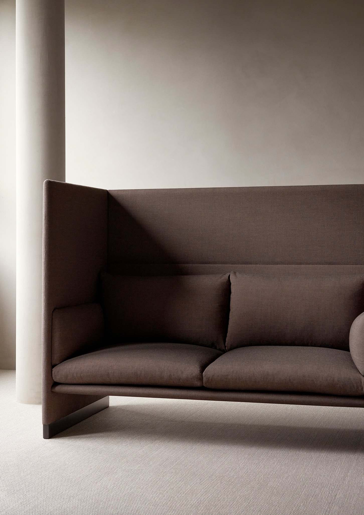 Case High Back 2.5 Seater Sofa - Forest Green-North 06 - Floor Stock