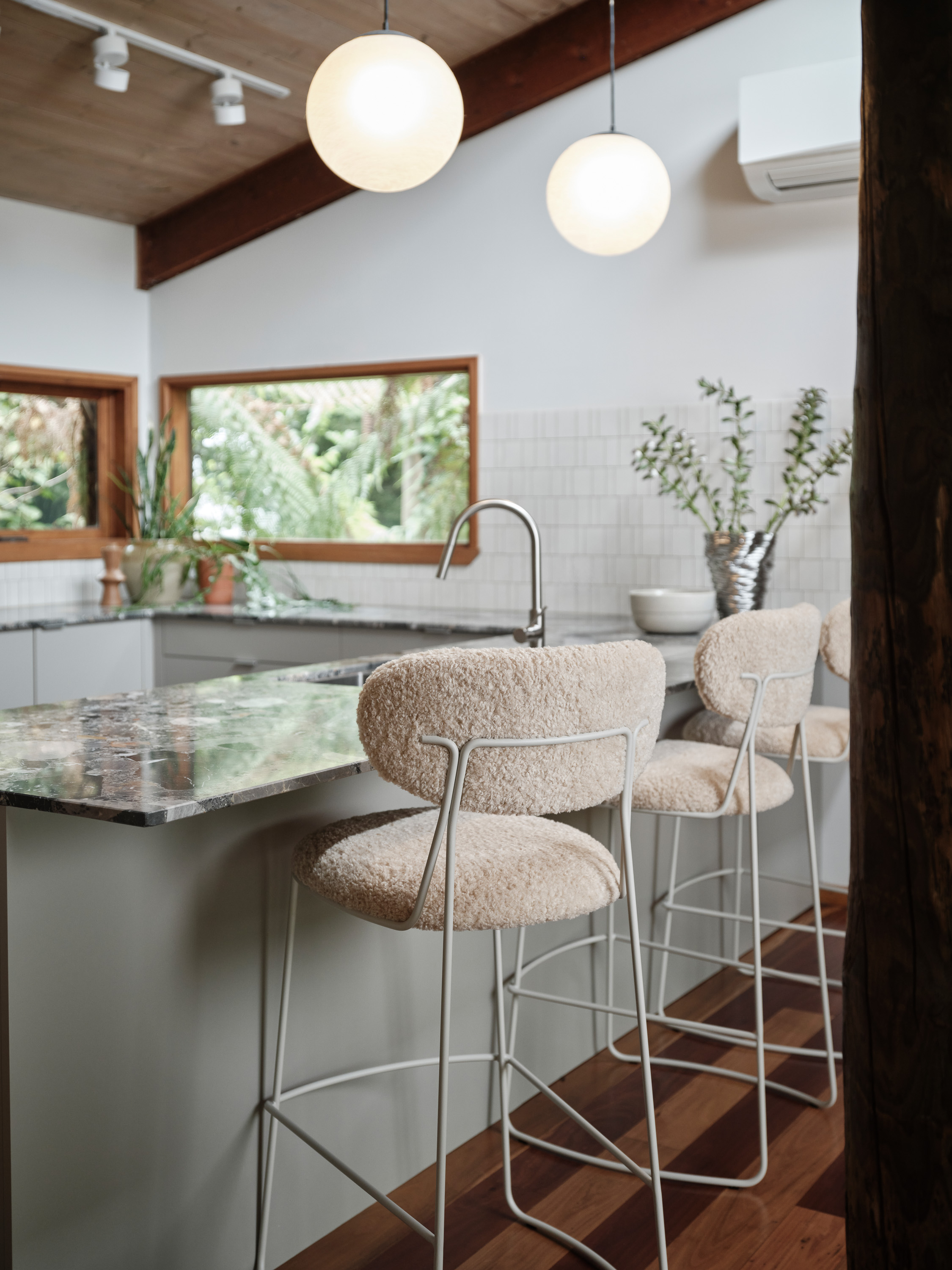 Chester Counter Stool