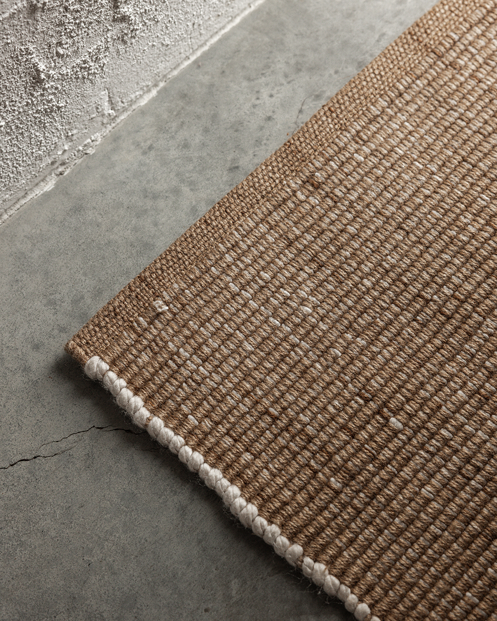 Lonsdale Floor Runner