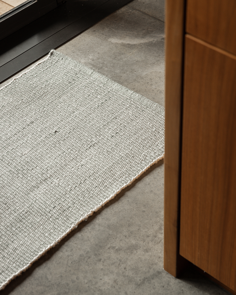 Lonsdale Floor Runner