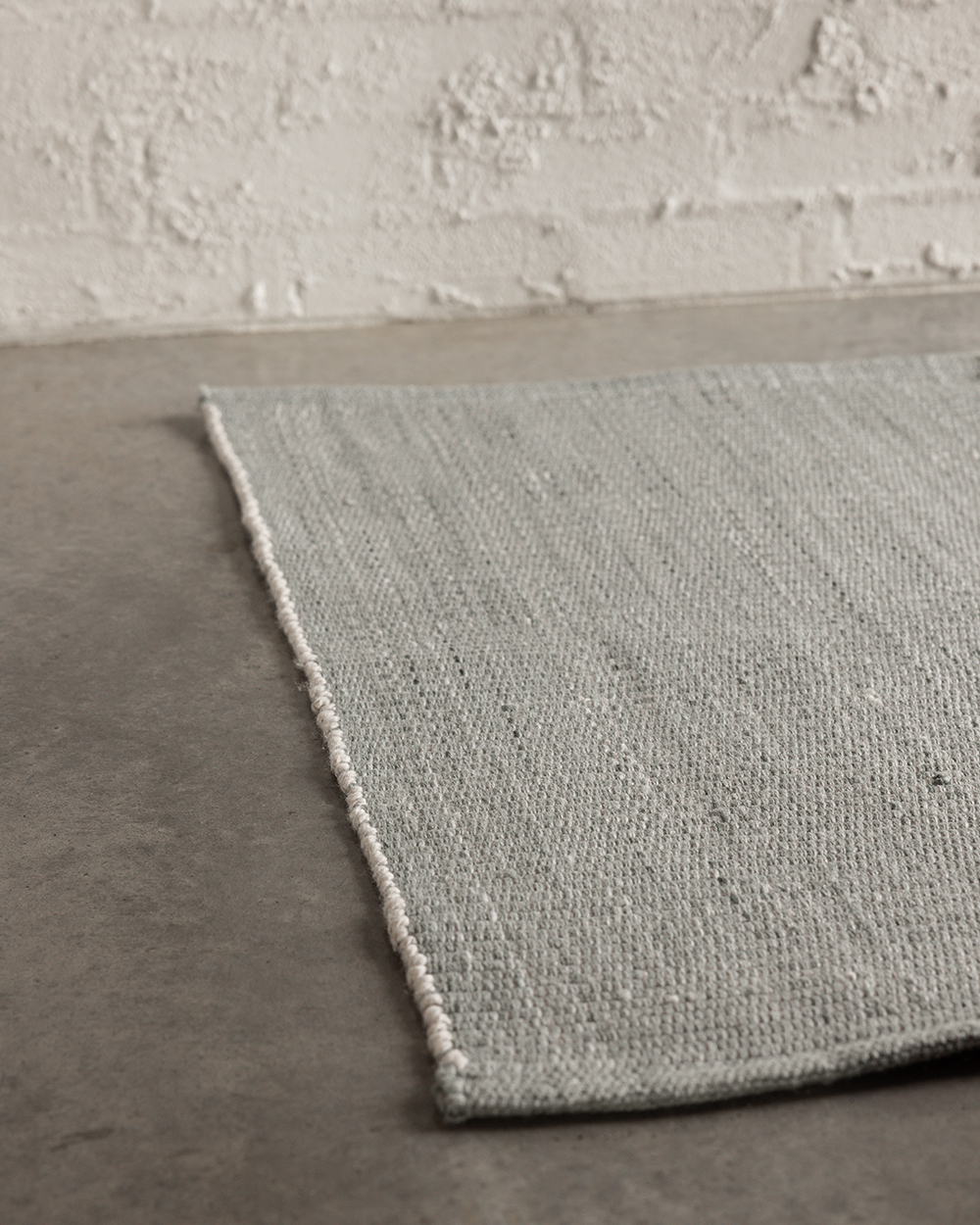 Lonsdale Floor Runner