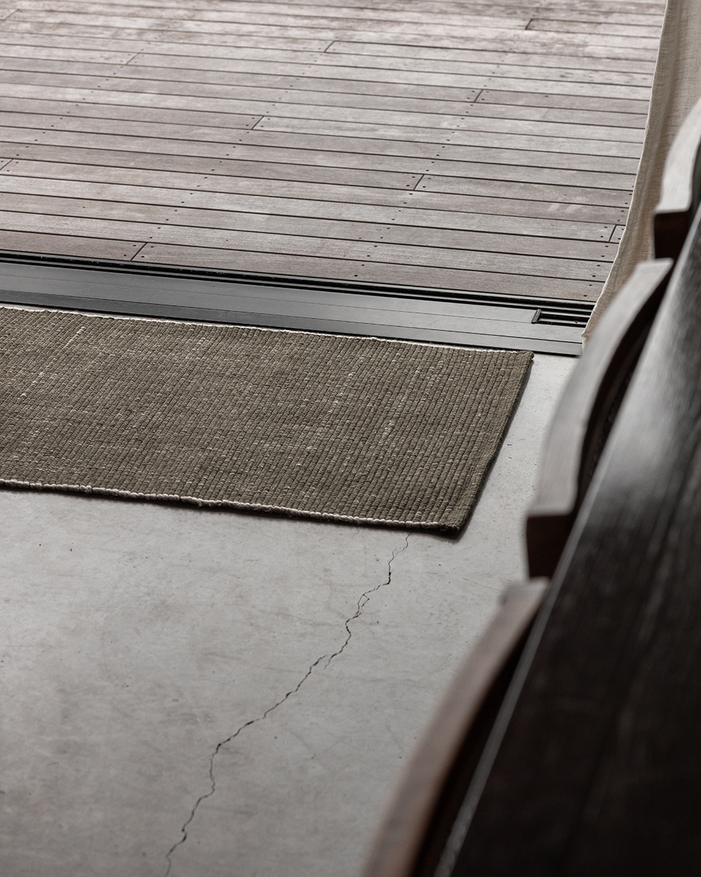 Lonsdale Floor Runner