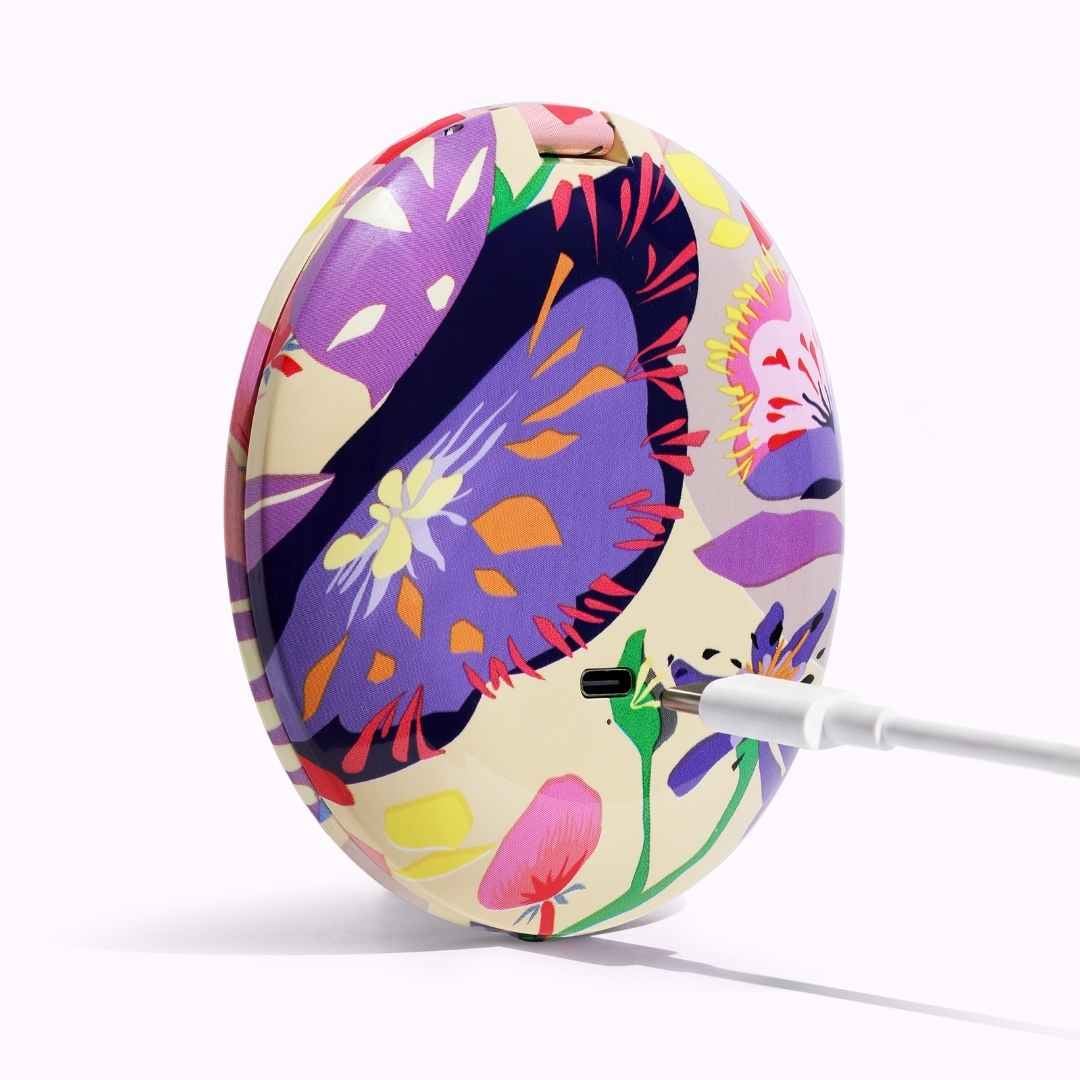 Bloom by Brandi Raines Mini Taylor Lighted Compact is rechargeable so no need for batteries.