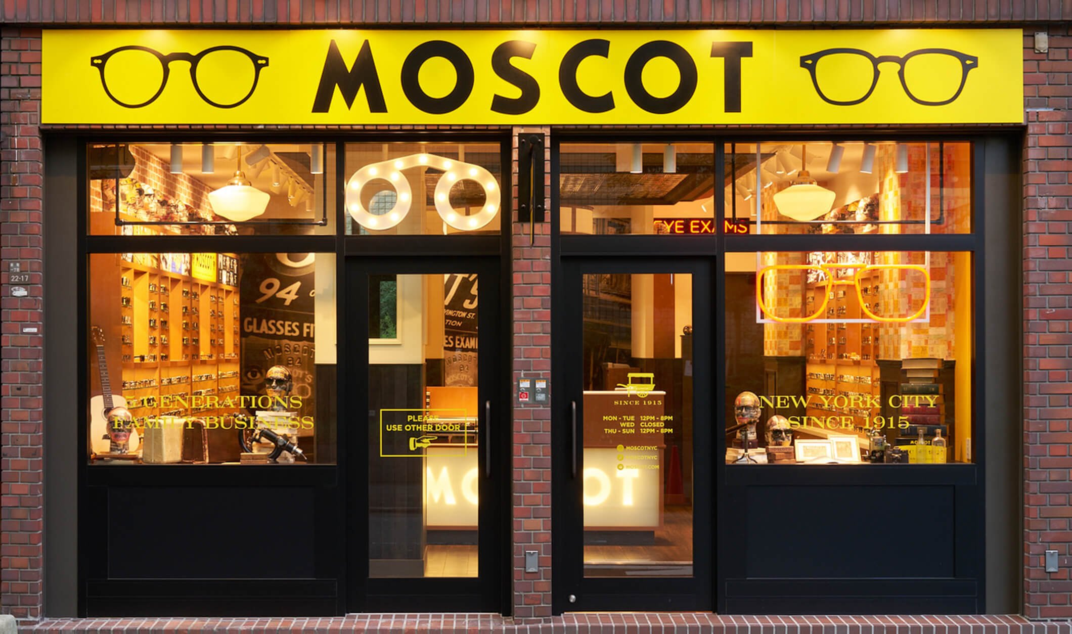 The MOSCOT Osaka Shop Exterior