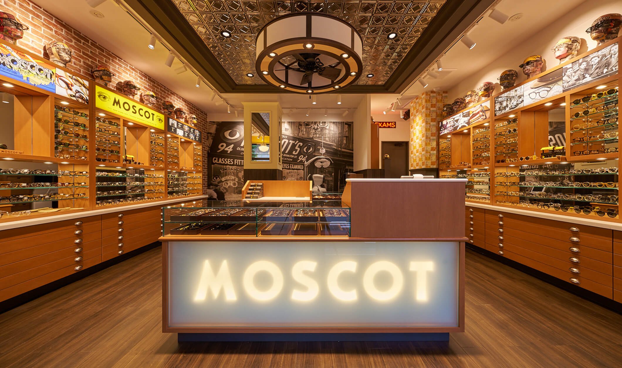 The MOSCOT Osaka Shop Interior