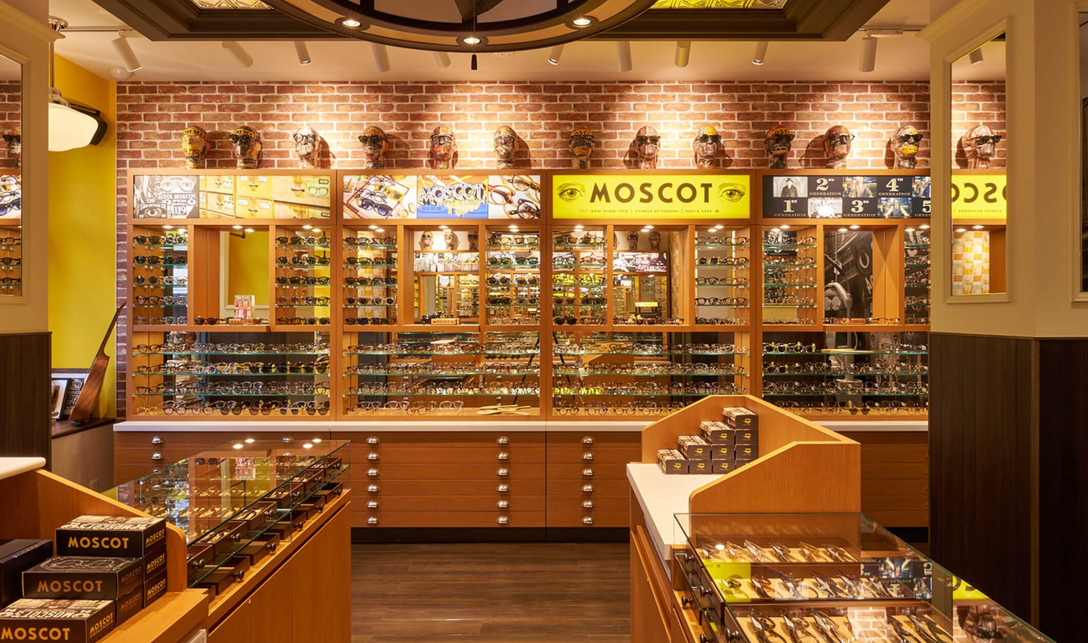 The MOSCOT Osaka Shop Interior