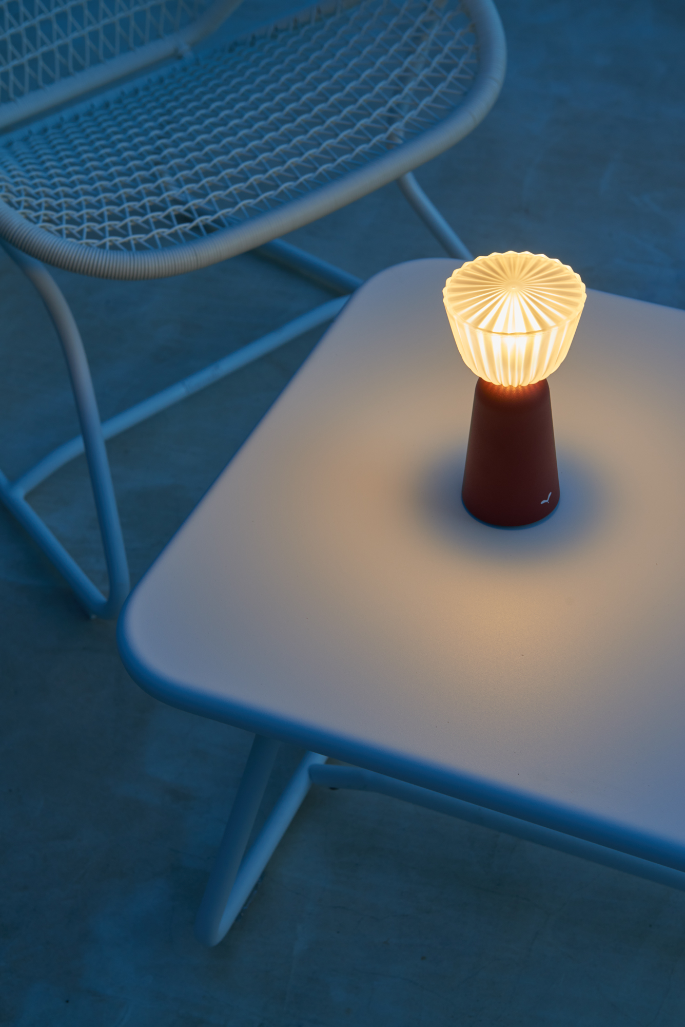 Fermob Swiing Table Lamp